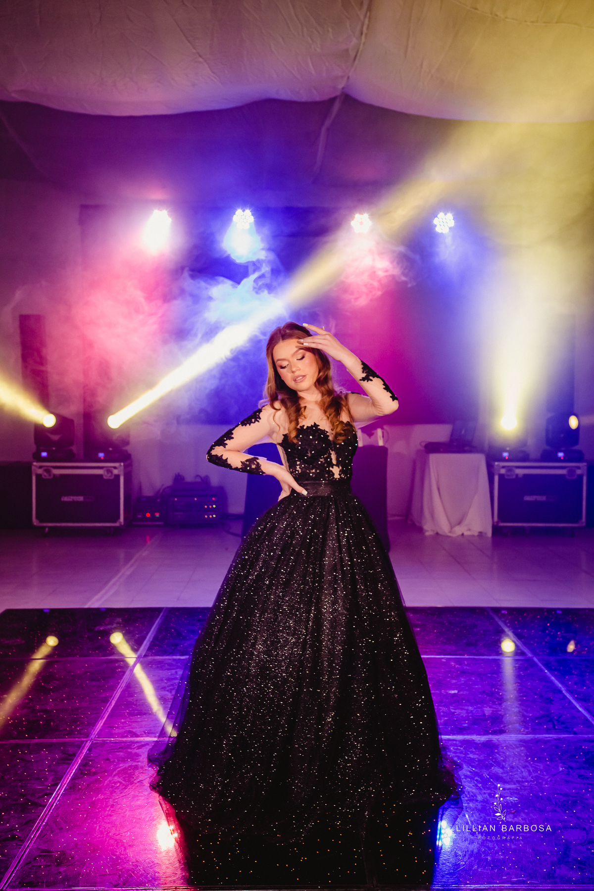 menina-vestido-15anos-festa-festade15anos-fotógrafadesc-fotógrafadesantacatarina-fotógrafosdesantacatarina-fotógrafadelauromuller-fotógrafosdelauromuller-fotógrafade15anos-fotógrafosde15anos-festadedebutante