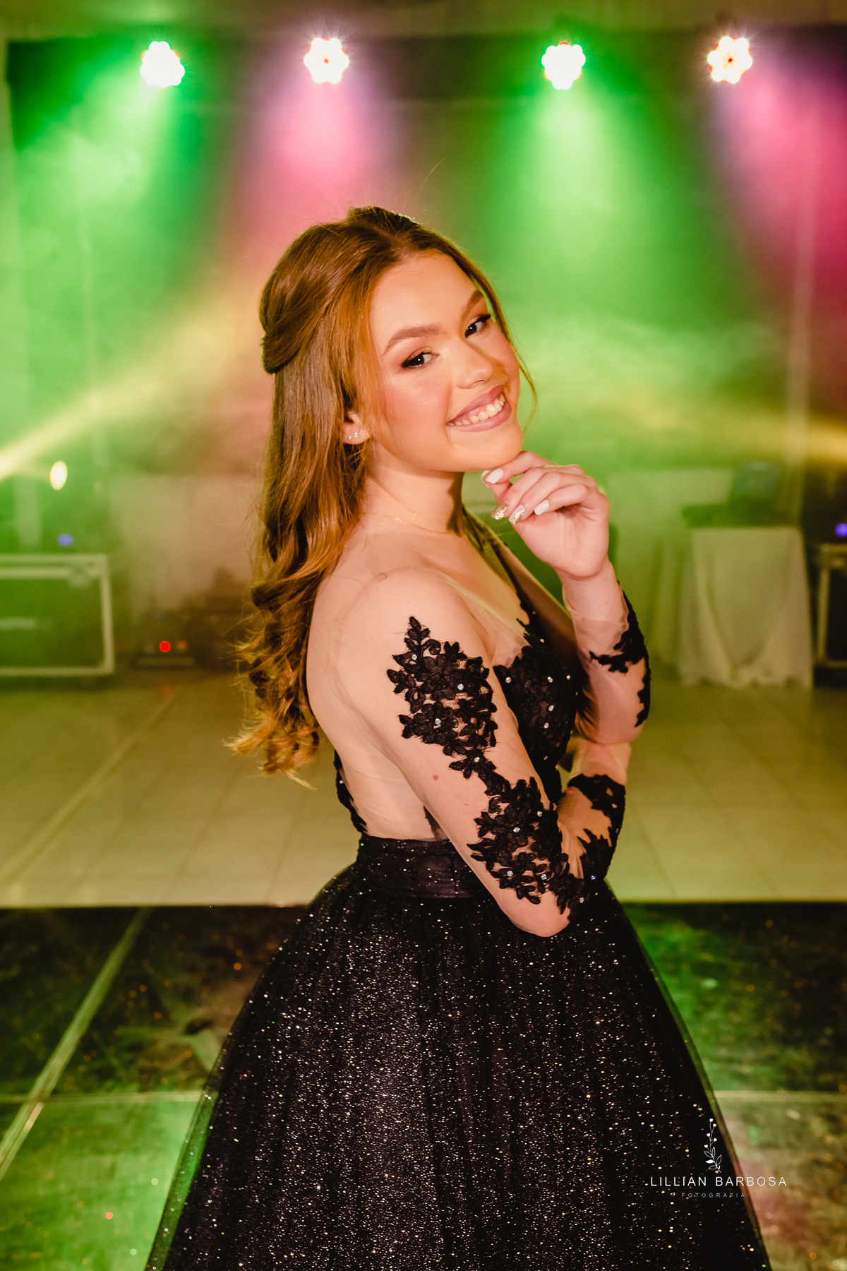 menina-vestido-15anos-festa-festade15anos-fotógrafadesc-fotógrafadesantacatarina-fotógrafosdesantacatarina-fotógrafadelauromuller-fotógrafosdelauromuller-fotógrafade15anos-fotógrafosde15anos-festadedebutante