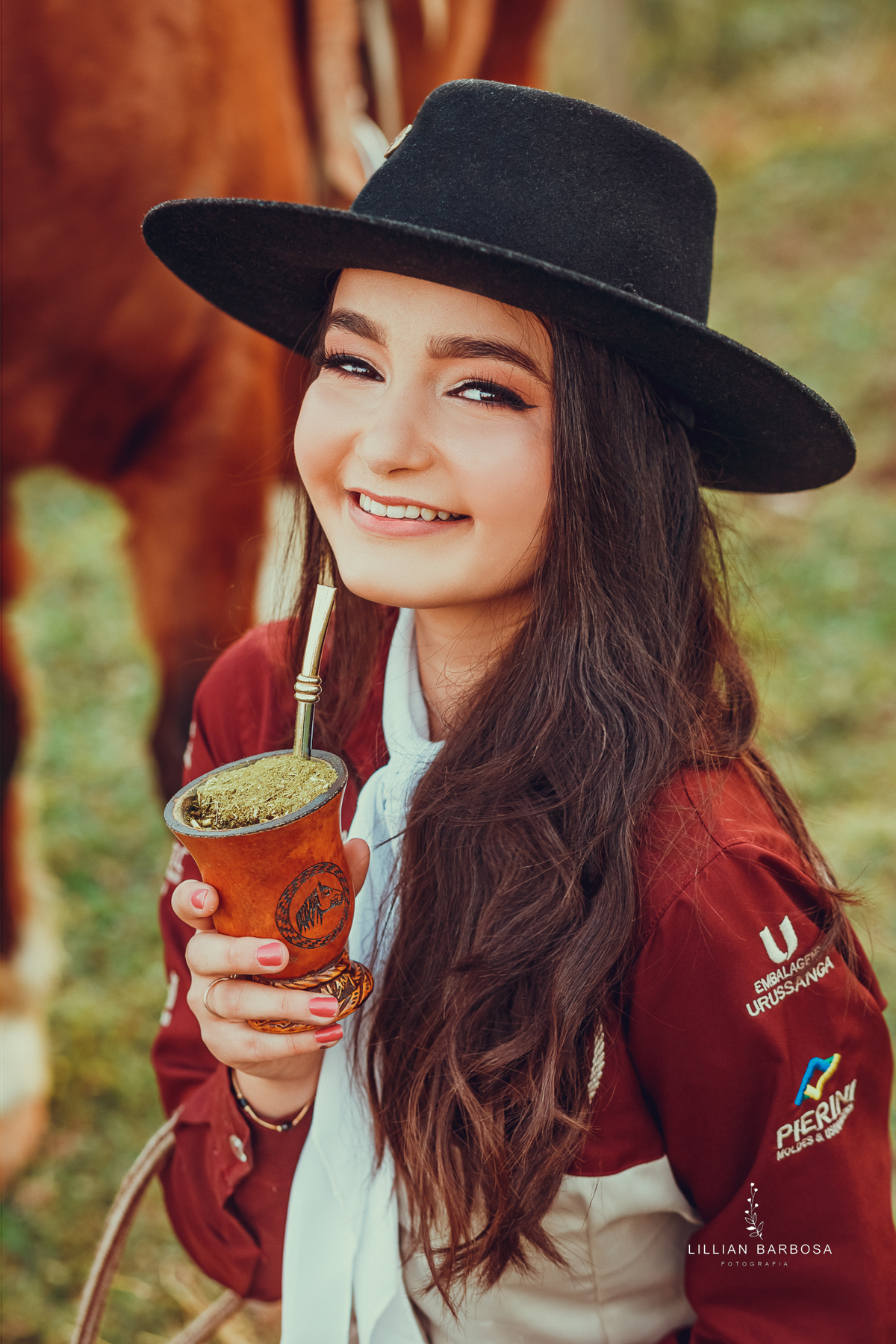 menina-15anos-chapéu-bombacha-cavalo-cowgirl-chimarrão-fifteen-lauromuller-fotógrafadesantacatarina-fotógrafosdesantacatarina-fotógrafadelauromuller-fotógrafosdelauromuller-fotógrafade15anos-fotógrafosde15anos-ensaiode15anos-bookde15anos