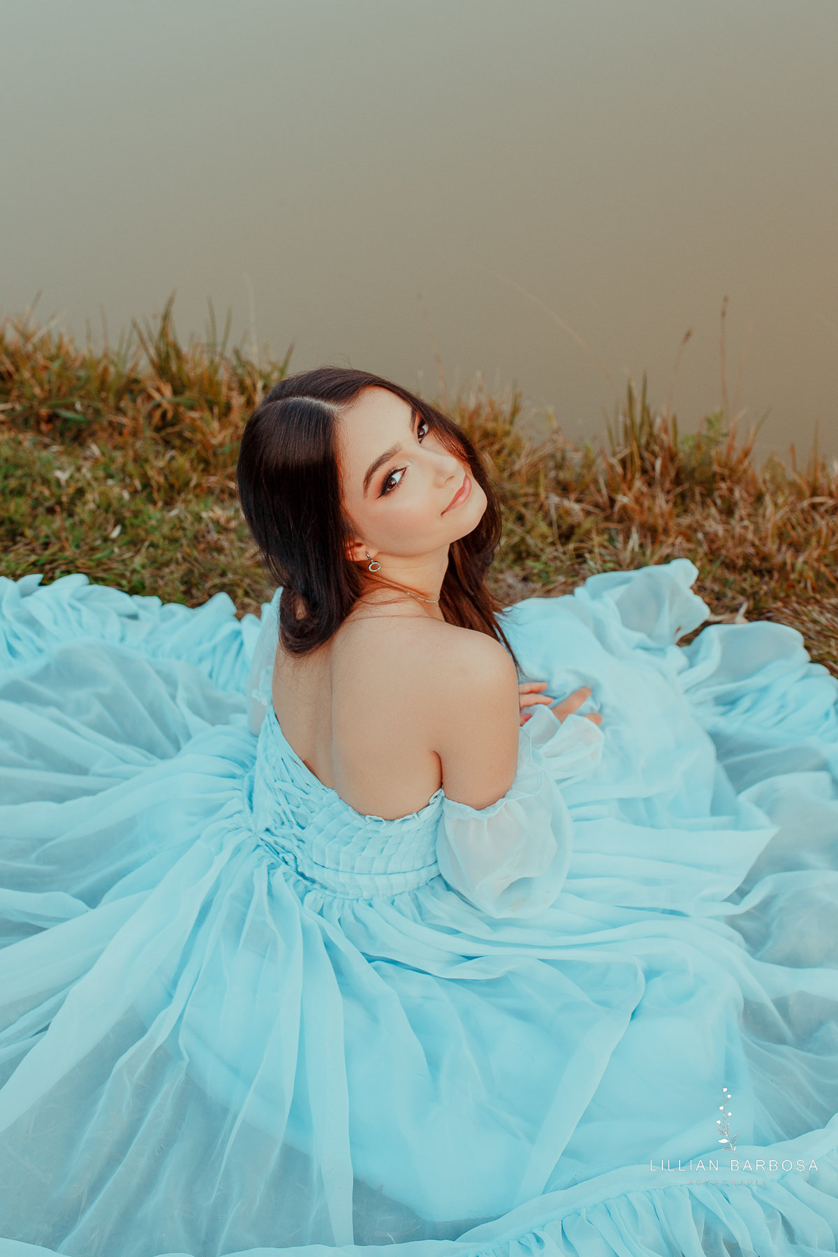 menina-15anos-vestido-vestidoazul-lago-fifteen-lauromuller-fotógrafadesantacatarina-fotógrafosdesantacatarina-fotógrafadelauromuller-fotógrafosdelauromuller-fotógrafade15anos-fotógrafosde15anos-ensaiode15anos-bookde15anos