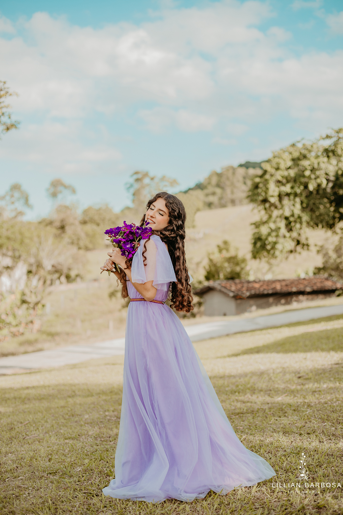 Gabriele-ensaio-15-anos-piquinique-violao-laguna-balanço-de-flor-praia-fotografa-de-lauro-muller- (1)
