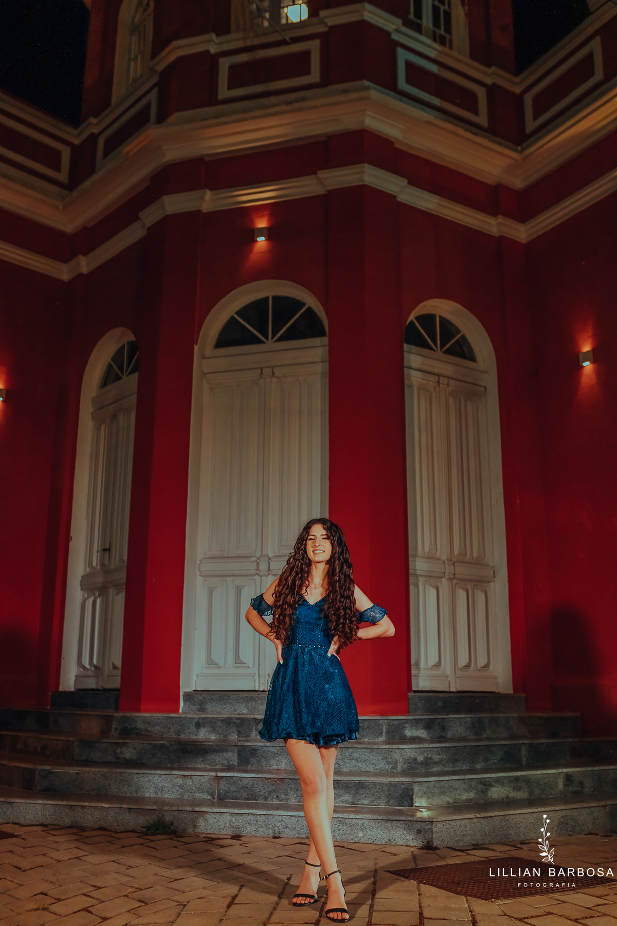 Gabriele-ensaio-15-anos-piquinique-violao-laguna-balanço-de-flor-praia-fotografa-de-lauro-muller- (1)