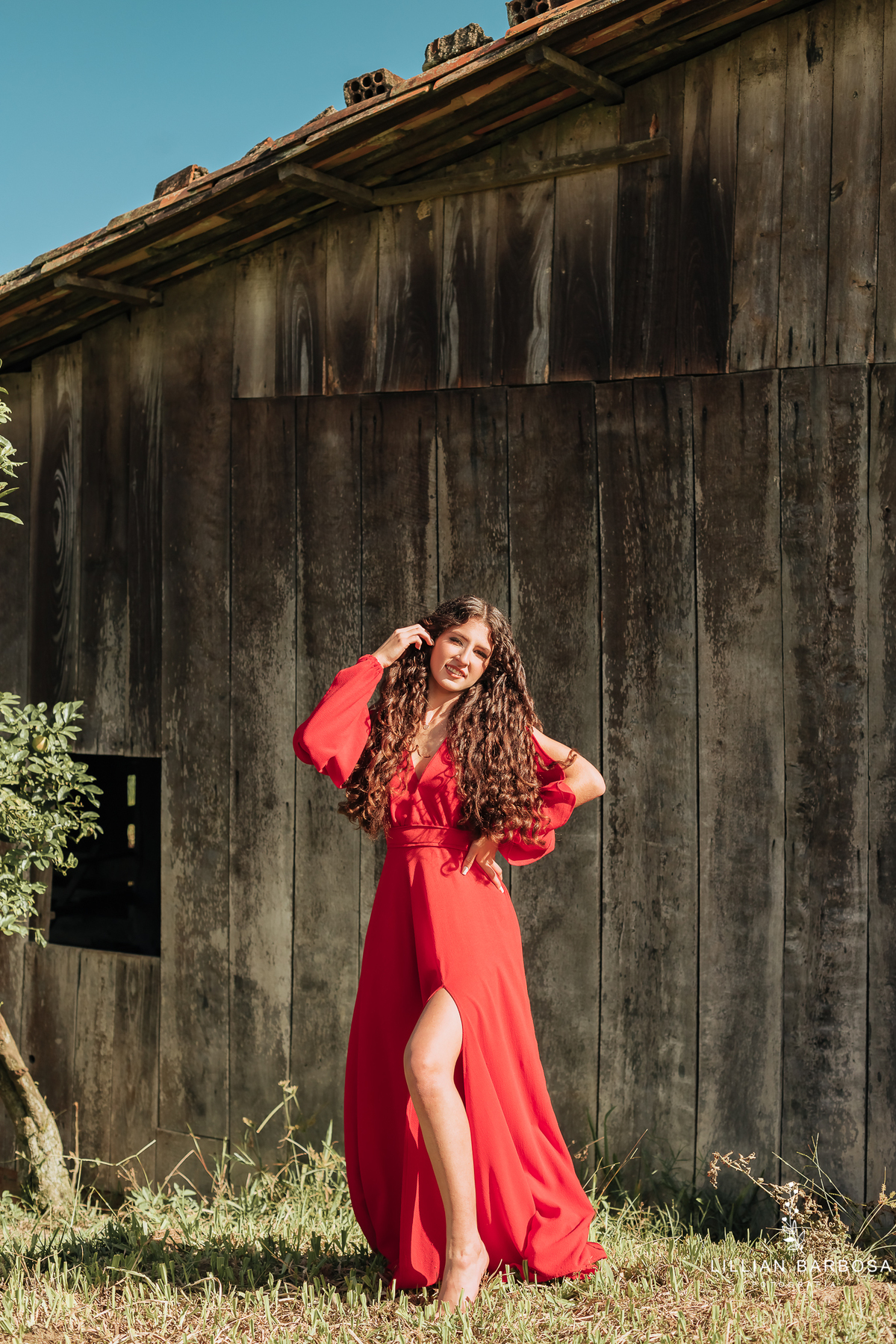 Gabriele-ensaio-15-anos-piquinique-violao-laguna-balanço-de-flor-praia-fotografa-de-lauro-muller- (1)