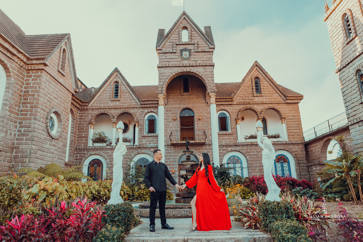 ensaio-de-casal-castelo-fotografa-de-lauro-muller