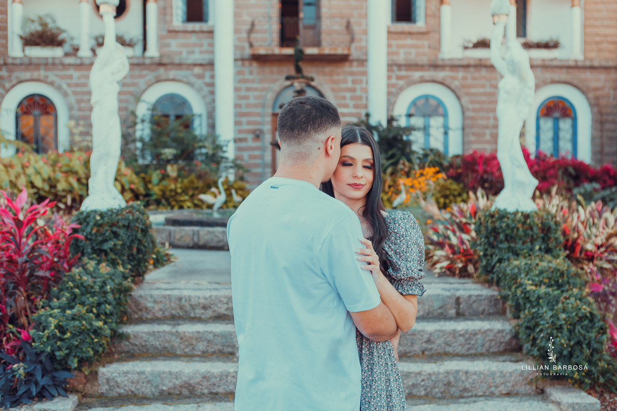 ensaio-de-casal-castelo-fotografa-de-lauro-muller