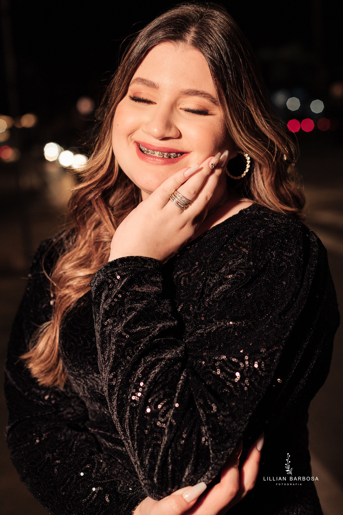 ensaio-de-quinze-anos-book-de-quinze-anos-no-atelie-daniela-nagel-com-cavalo-branco-mc-donalds--fotografa-de-lauro-muller-santa-catarina-