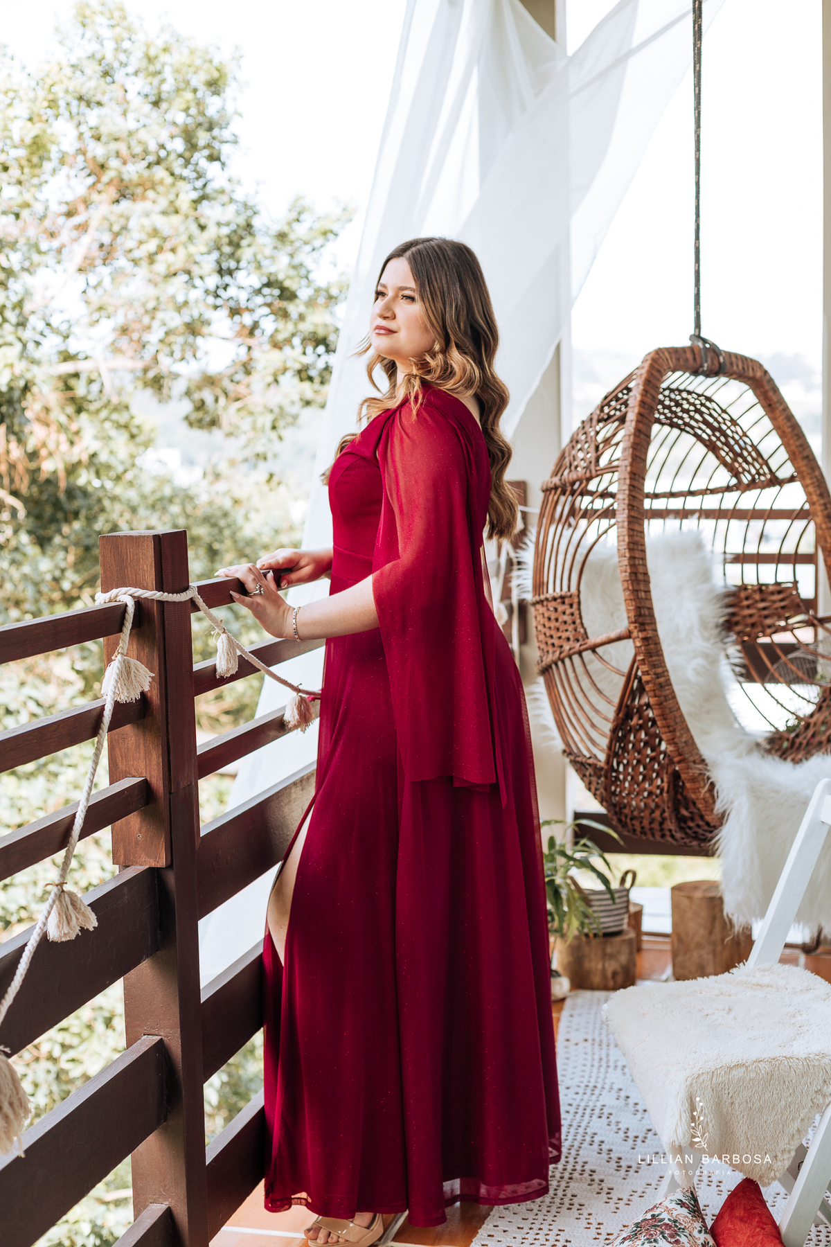 ensaio-de-quinze-anos-book-de-quinze-anos-no-atelie-daniela-nagel-com-cavalo-branco-mc-donalds--fotografa-de-lauro-muller-santa-catarina-