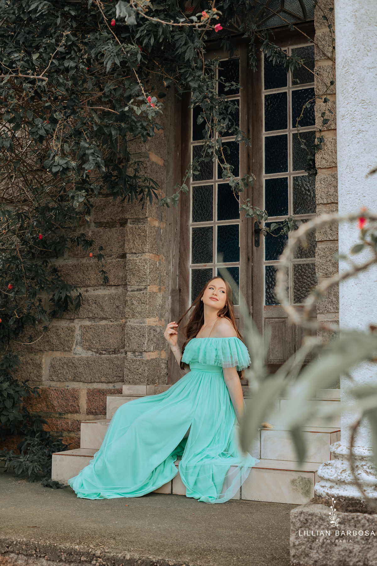 ensaio-de-quinze-anos-book-de-quinze-anos-castelo-belvedere-castelo-treze-de-maio-vestido-rosa-barbie-floresta-fotografa-de-lauro-muller-santa-catarina-