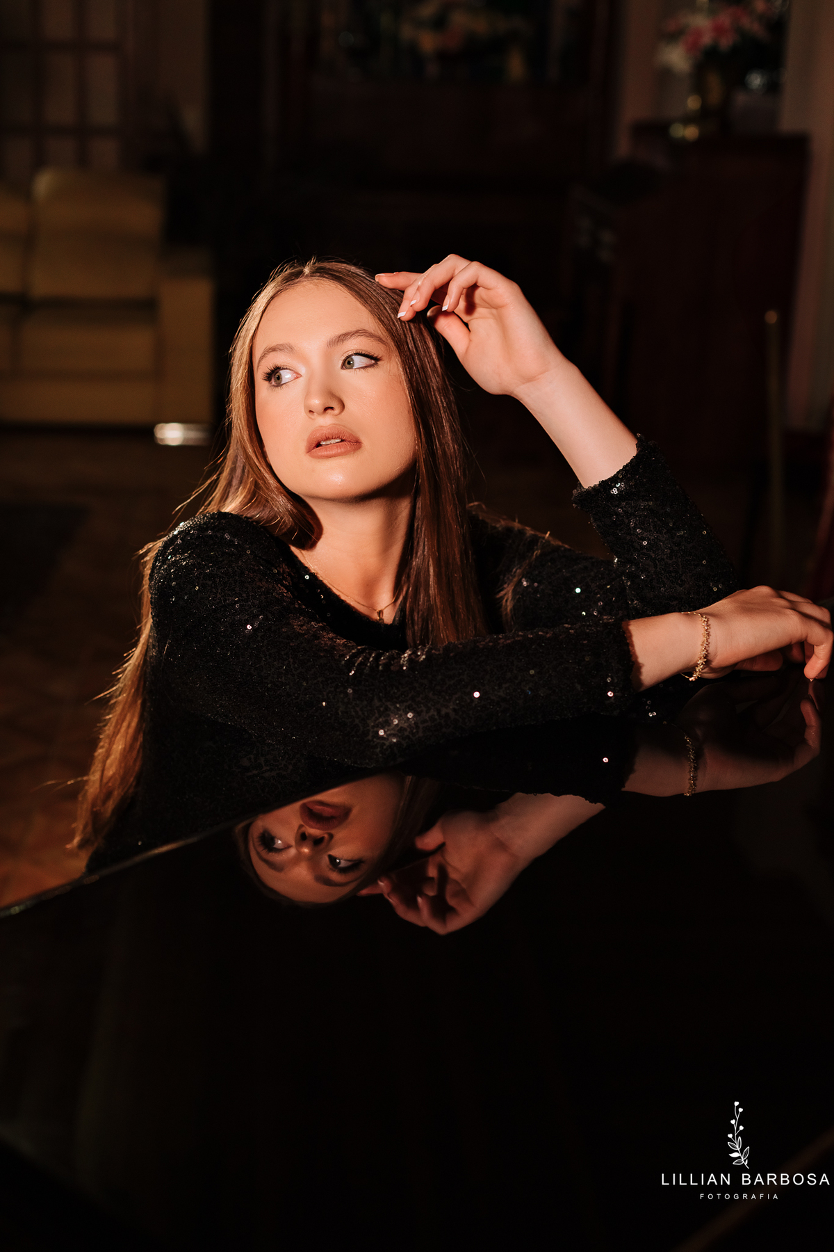 ensaio-de-quinze-anos-book-de-quinze-anos-castelo-belvedere-castelo-treze-de-maio-vestido-rosa-barbie-floresta-fotografa-de-lauro-muller-santa-catarina-