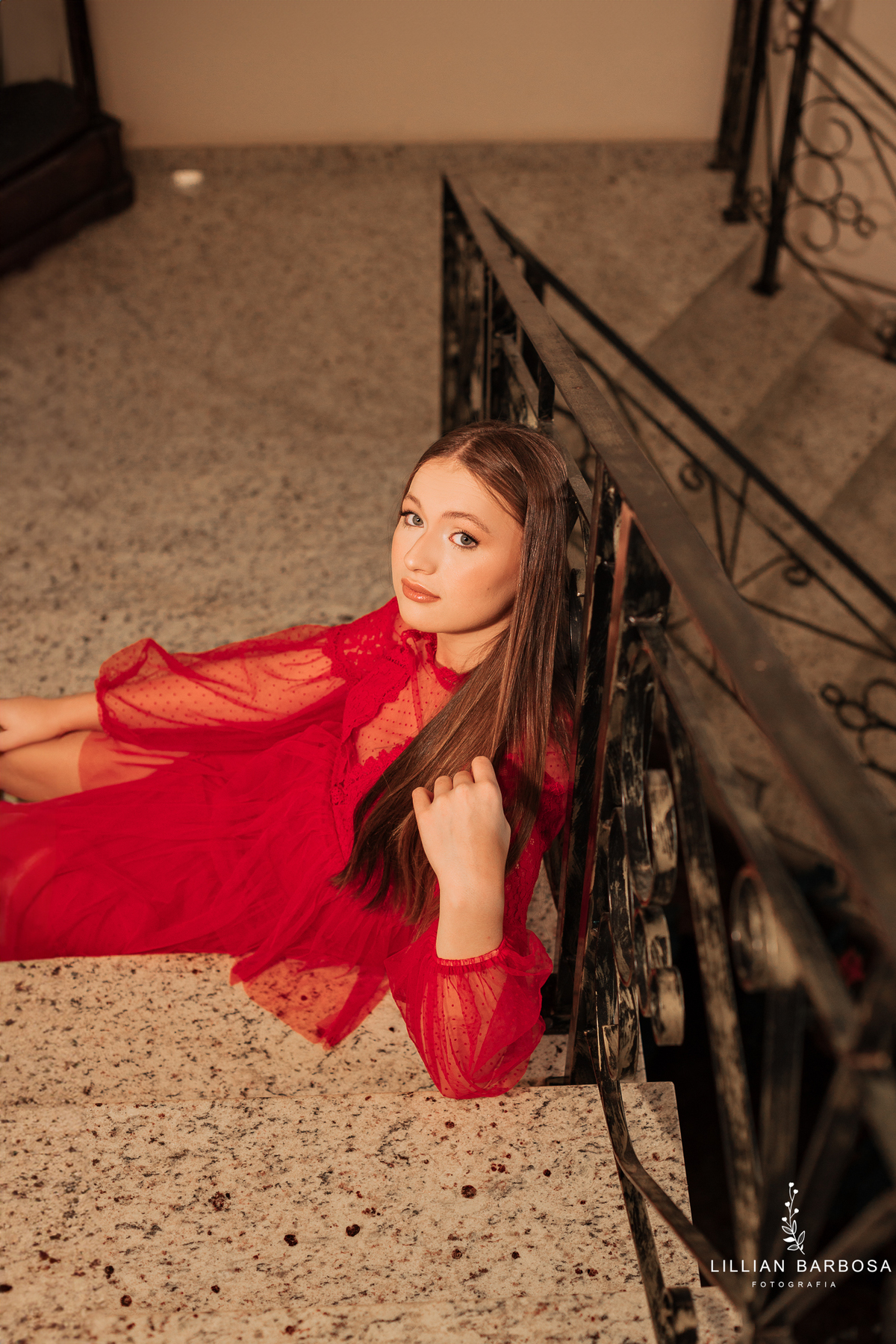 ensaio-de-quinze-anos-book-de-quinze-anos-castelo-belvedere-castelo-treze-de-maio-vestido-rosa-barbie-floresta-fotografa-de-lauro-muller-santa-catarina-