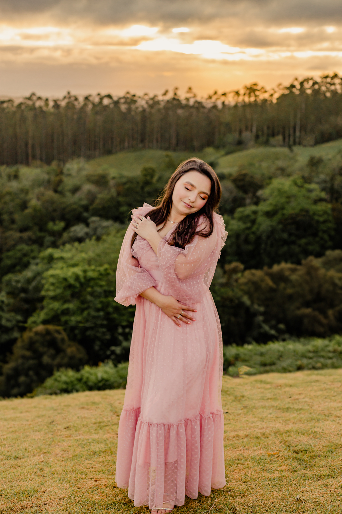 ensaio-pessoal-de21-anos-nascer-do-sol-flores-balanço-bliblia-fotografa -de-Lauro Muller-santa-catarina