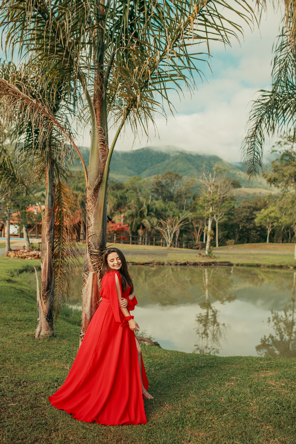 ensaio-pessoal-de21-anos-nascer-do-sol-flores-balanço-bliblia-fotografa -de-Lauro Muller-santa-catarina