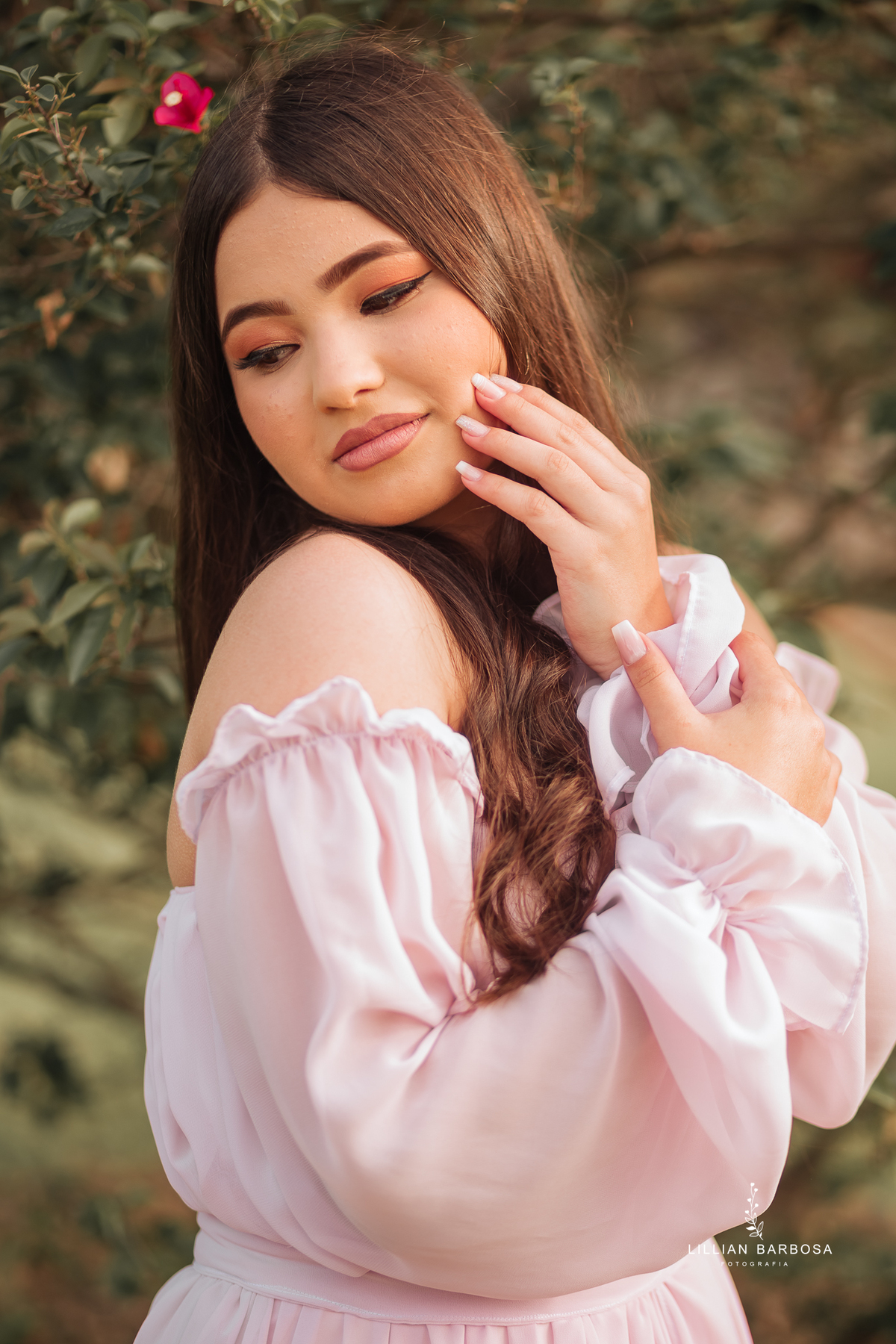 ensaio-de-15-anos-na floresta-vestido-vermelho-rosa-balanço-piscina-vestido-book-de15anos-debutante-fotografa-de-lauro-muller-lillian-barbosa- 