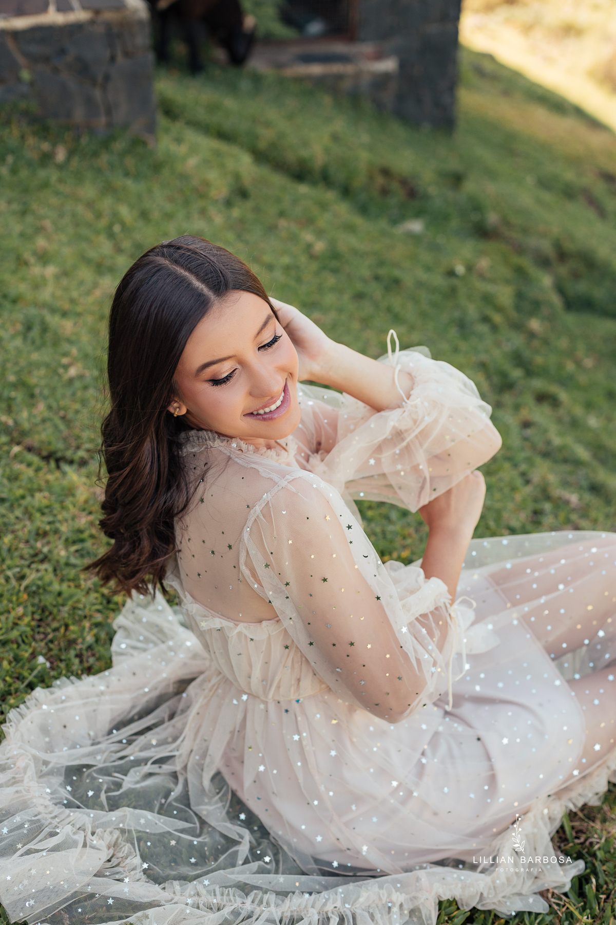 ensaio-de-quinze-anos-Serra-do-rio-do-rastro-vestido azu-e-cavalo-na-estrada--fotografa-de-lauro-muller-santa-catarina