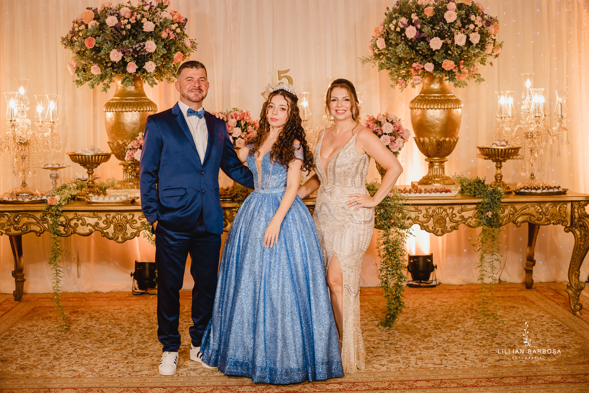 Festa-de-quinze-anos-vestido-Brilho-azul-fotografa-de-lauro-muller-santa-catarina