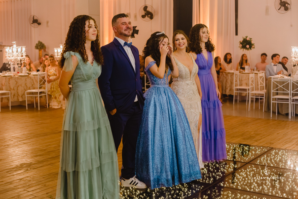 Festa-de-quinze-anos-vestido-Brilho-azul-fotografa-de-lauro-muller-santa-catarina