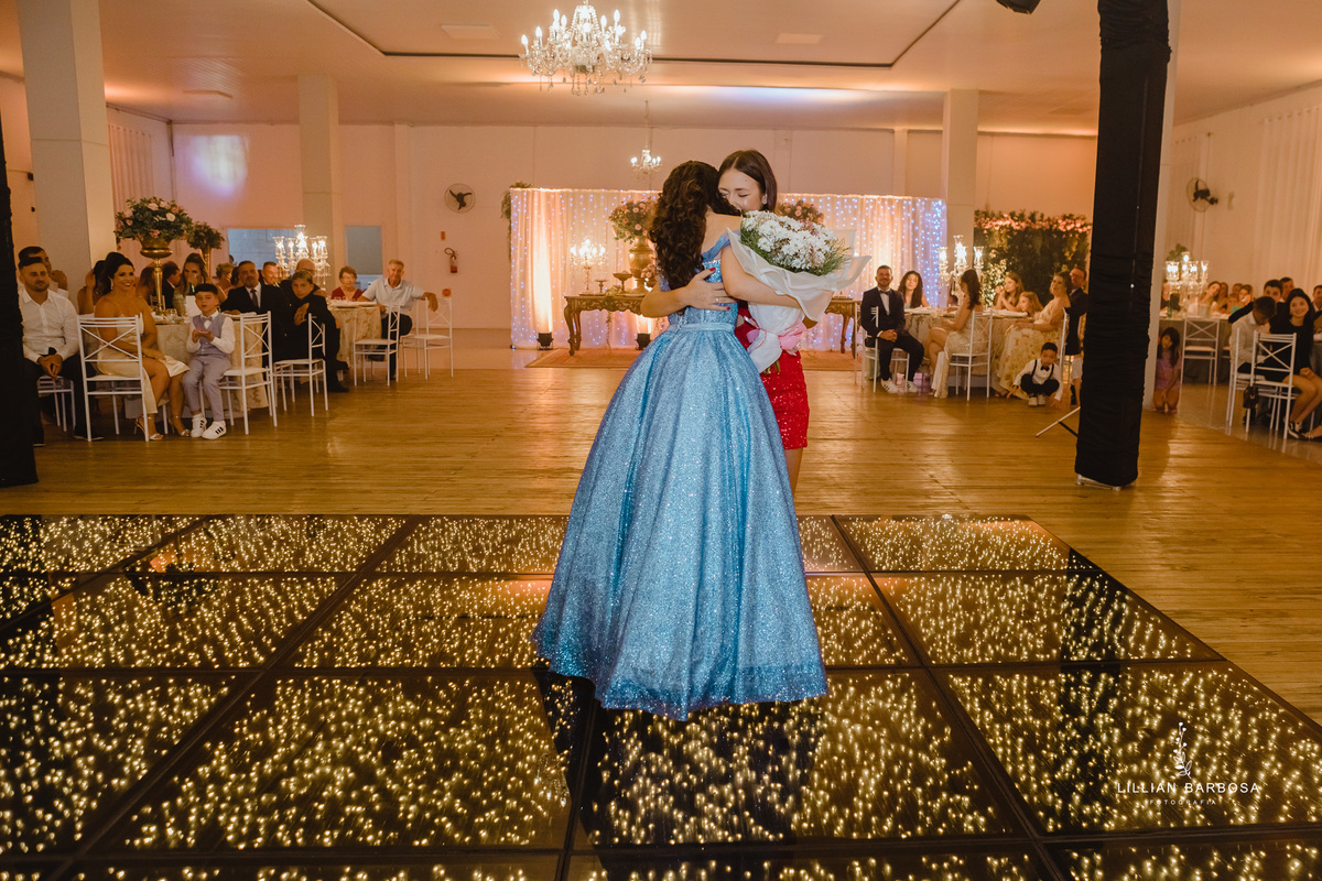 Festa-de-quinze-anos-vestido-Brilho-azul-fotografa-de-lauro-muller-santa-catarina