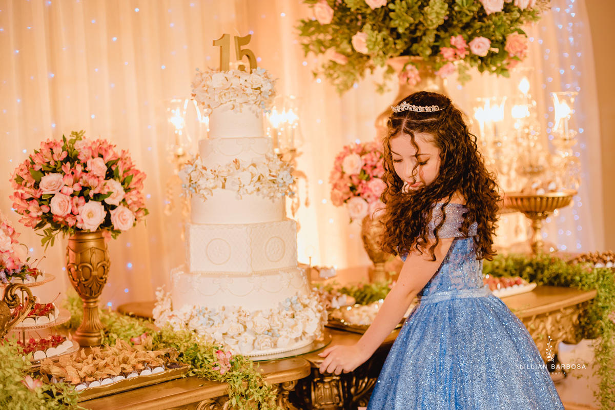 Festa-de-quinze-anos-vestido-Brilho-azul-fotografa-de-lauro-muller-santa-catarina