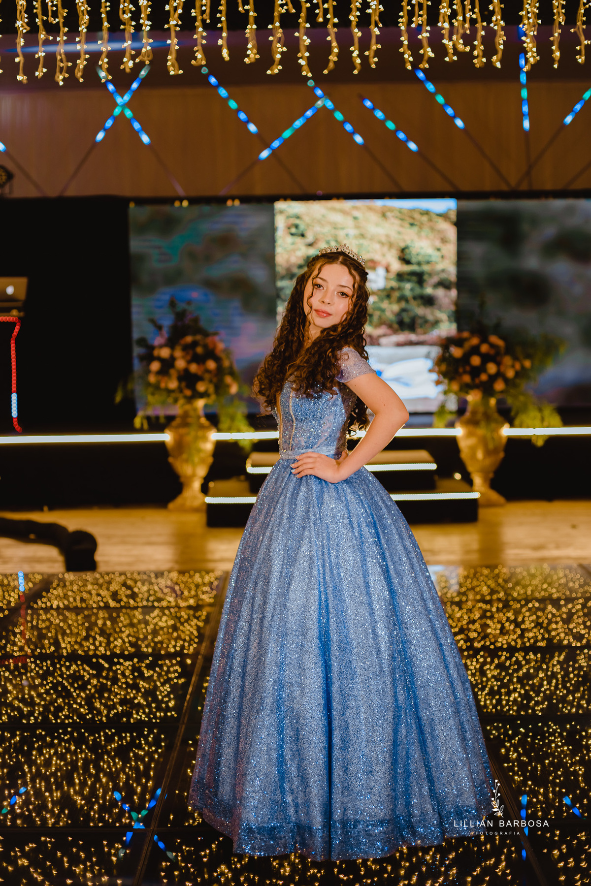 Festa-de-quinze-anos-vestido-Brilho-azul-fotografa-de-lauro-muller-santa-catarina