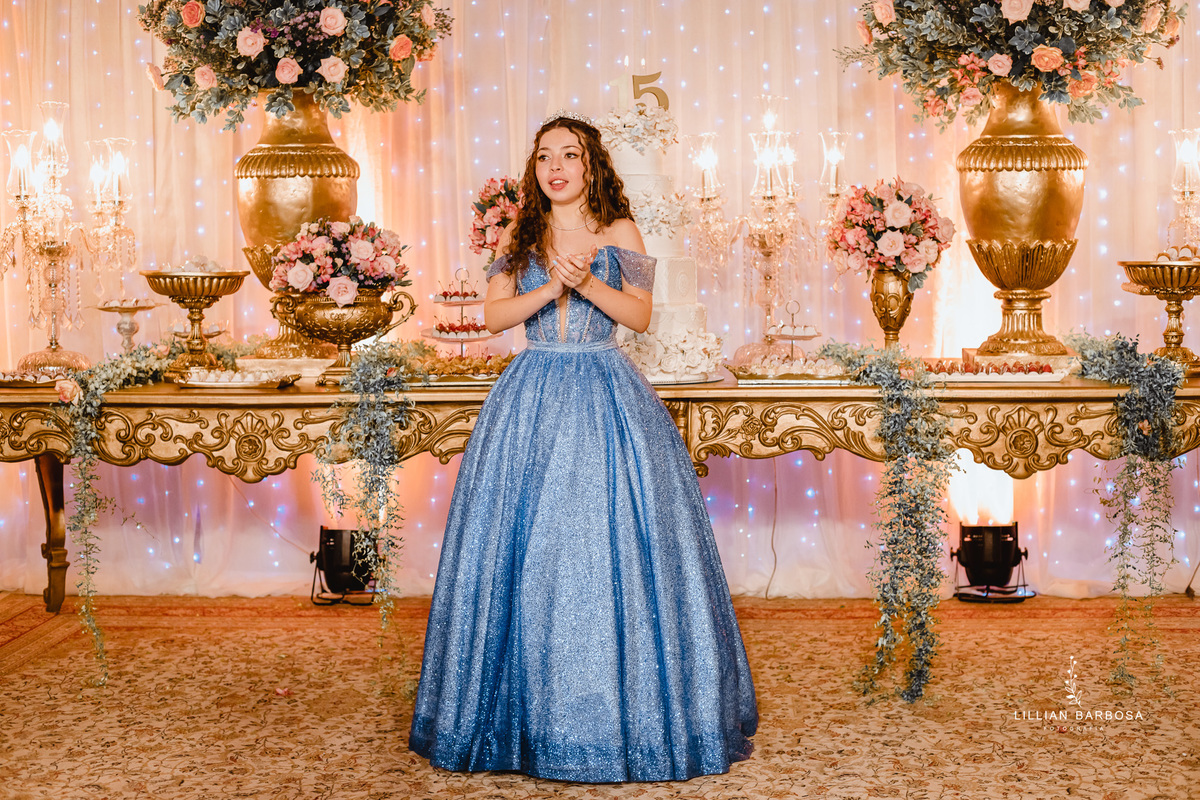 Festa-de-quinze-anos-vestido-Brilho-azul-fotografa-de-lauro-muller-santa-catarina