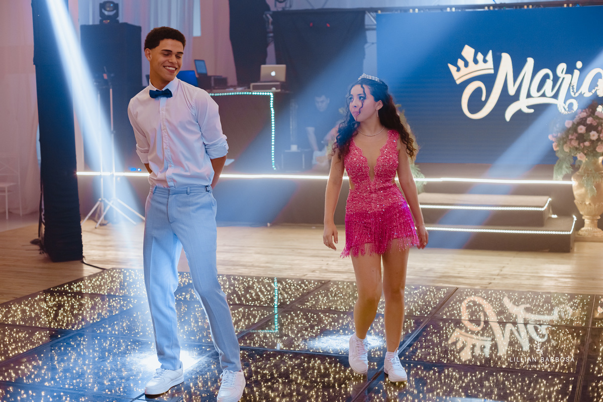 Festa-de-quinze-anos-vestido-Brilho-azul-fotografa-de-lauro-muller-santa-catarina