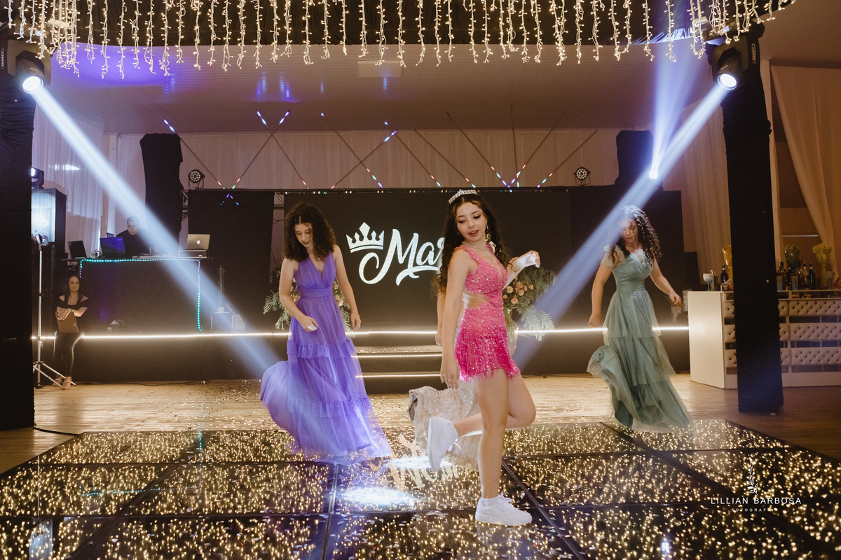 Festa-de-quinze-anos-vestido-Brilho-azul-fotografa-de-lauro-muller-santa-catarina