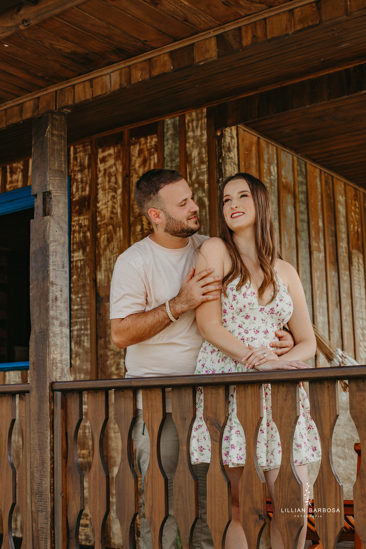 ensaio-de-casal-pousada-costao-da-serra-vestido-Vermelho-preto-piscina-fotografa-de-lauro-muller-santa-catarina 