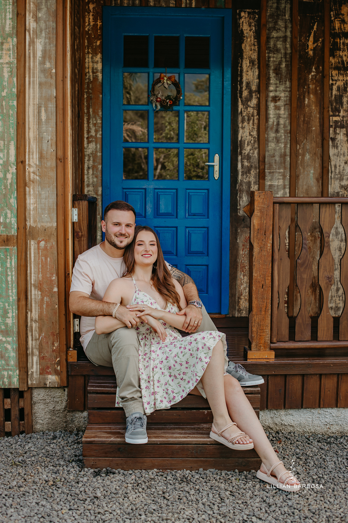 ensaio-de-casal-pousada-costao-da-serra-vestido-Vermelho-preto-piscina-fotografa-de-lauro-muller-santa-catarina 