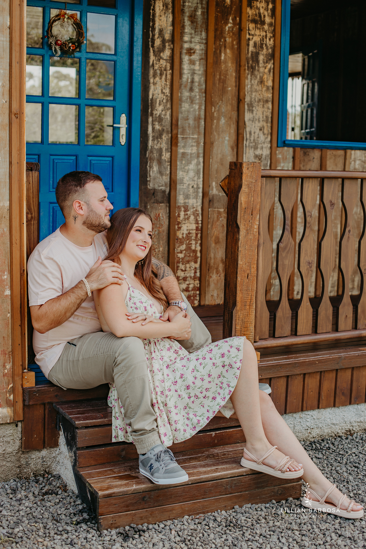 ensaio-de-casal-pousada-costao-da-serra-vestido-Vermelho-preto-piscina-fotografa-de-lauro-muller-santa-catarina 