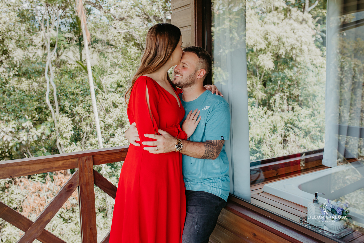 ensaio-de-casal-pousada-costao-da-serra-vestido-Vermelho-preto-piscina-fotografa-de-lauro-muller-santa-catarina 