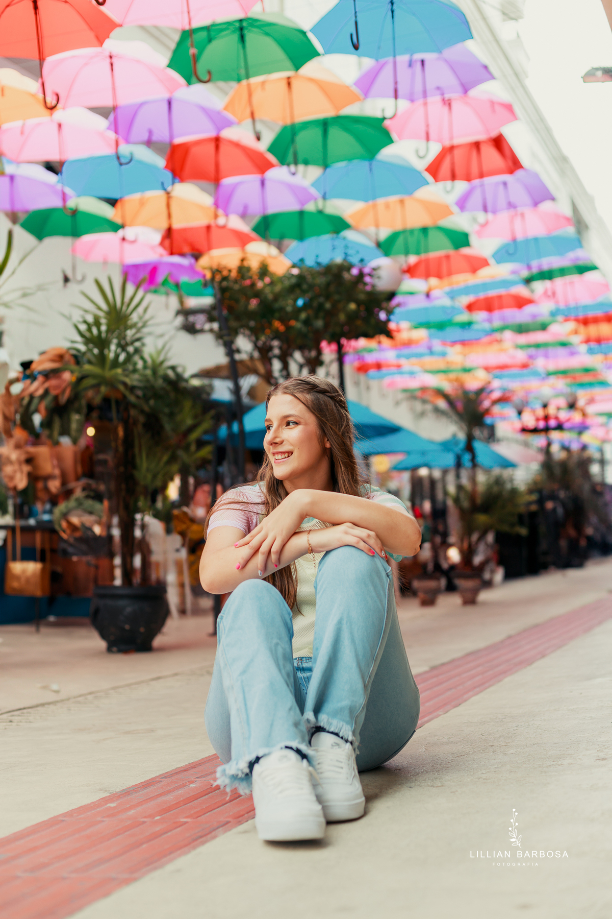ensaio-de-quinze-anos-balneario-camburiu-florianopolis-vestido-rosa-vermelho-preto-fotografa-de-lauro-muller- fotografa-fotografa-de-florioa-forianopolos-balneario-camburui