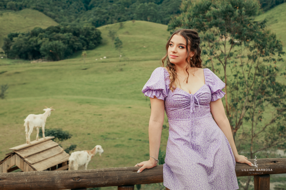 ensaio-de-quinze-anos-fazenda-sao-lorezo-sideropolis-vestido-rosa-roxo-prenda-piqueinique-fotografa-de-lauro-muller- fotografa-fotografa-de-sideropolis