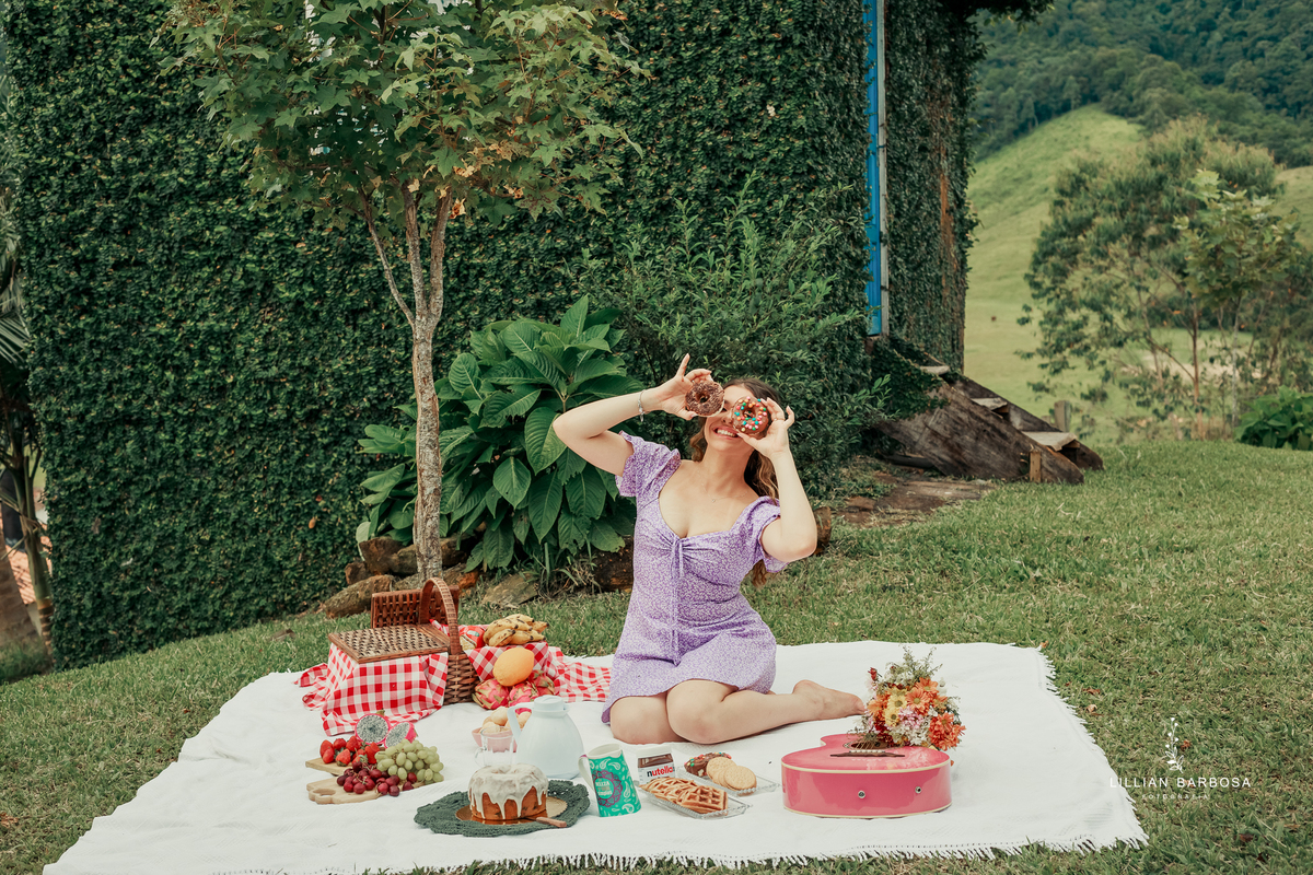 ensaio-de-quinze-anos-fazenda-sao-lorezo-sideropolis-vestido-rosa-roxo-prenda-piqueinique-fotografa-de-lauro-muller- fotografa-fotografa-de-sideropolis