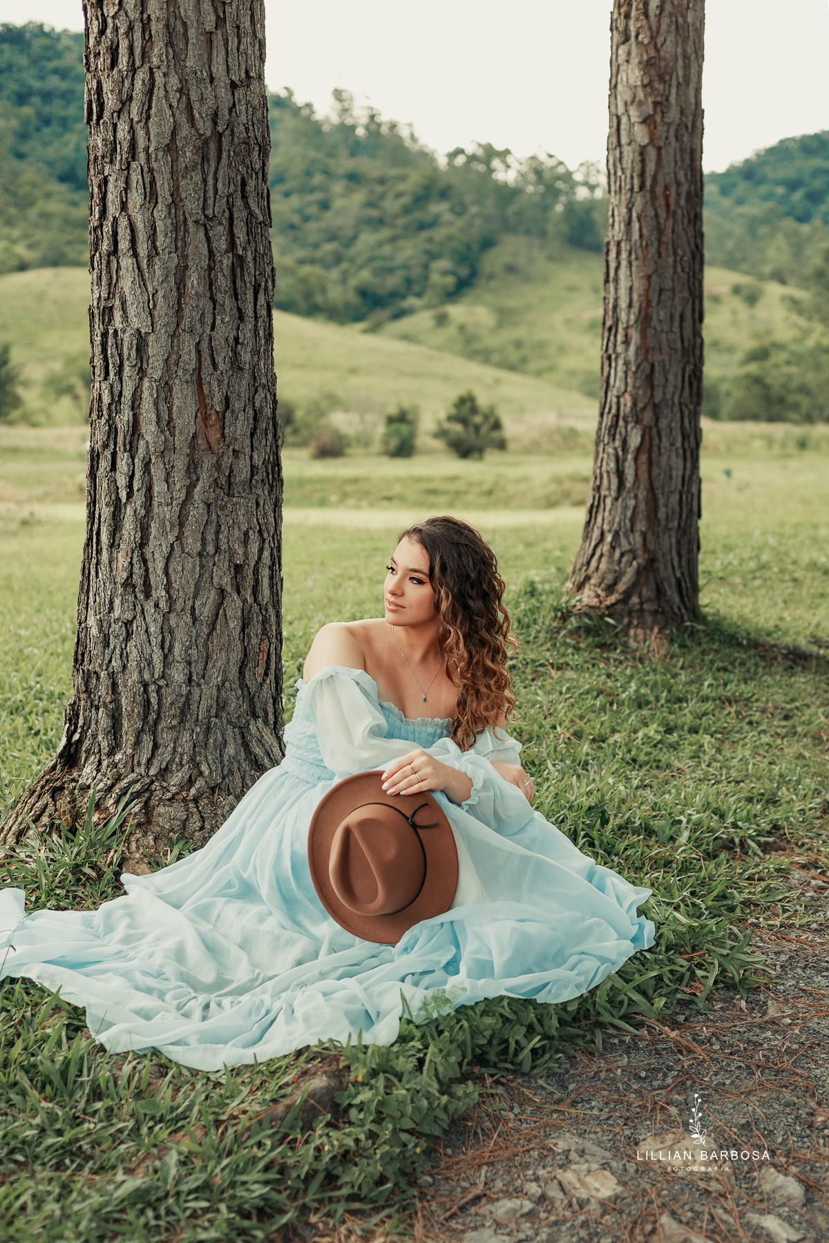 ensaio-de-quinze-anos-fazenda-sao-lorezo-sideropolis-vestido-rosa-roxo-prenda-piqueinique-fotografa-de-lauro-muller- fotografa-fotografa-de-sideropolis