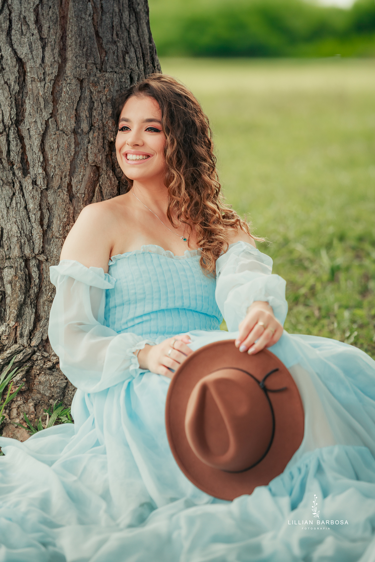 ensaio-de-quinze-anos-fazenda-sao-lorezo-sideropolis-vestido-rosa-roxo-prenda-piqueinique-fotografa-de-lauro-muller- fotografa-fotografa-de-sideropolis