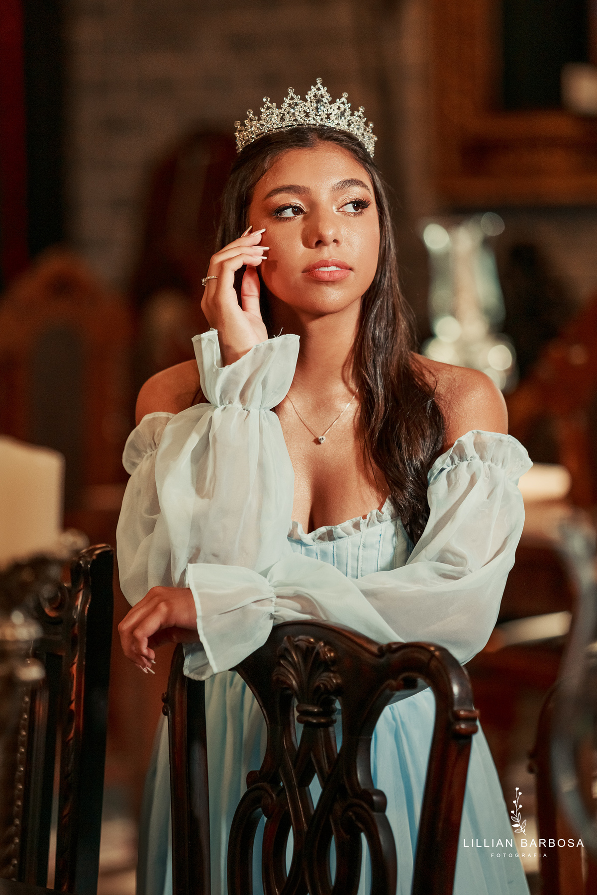 ensaio-de-quinze-anos-atelie-daniela-nagel-Castelo-belvedere-vestido-rosa-azul-conjunto-branco-fotografa-de-lauro-muller- fotografa-fotografa-de-orleans-fotografa-de-treze-de-maio-