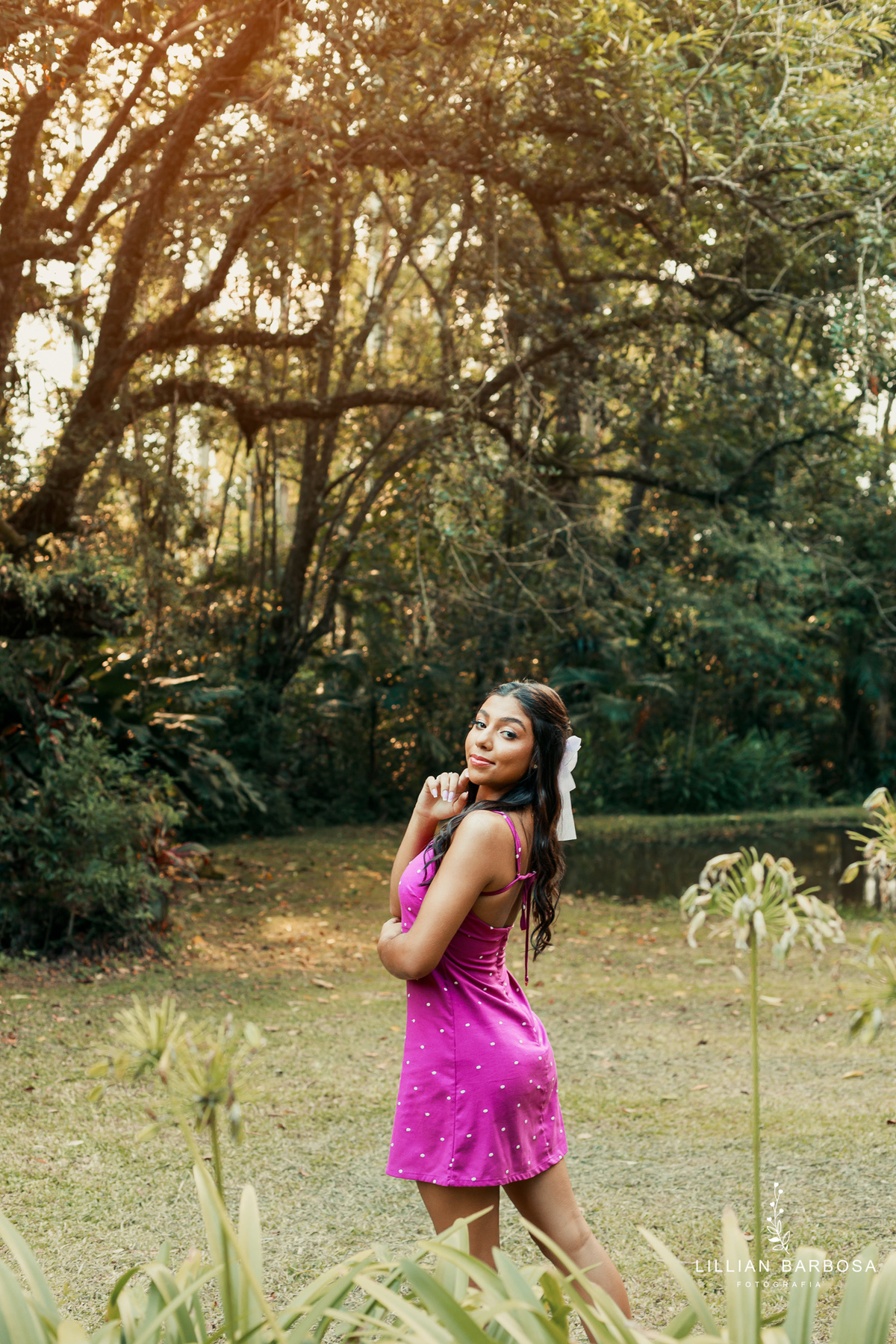 ensaio-de-quinze-anos-atelie-daniela-nagel-Castelo-belvedere-vestido-rosa-azul-conjunto-branco-fotografa-de-lauro-muller- fotografa-fotografa-de-orleans-fotografa-de-treze-de-maio-