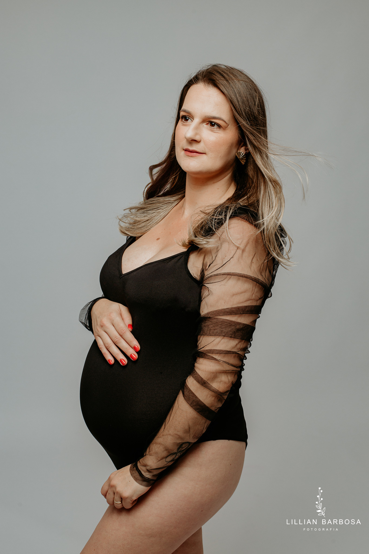 ensaio-de-gestante-espera-de-lia-ensaio-de-gravidinhas-bory-preto-calça jeans -estudio-lillian-barbosa-fotografa-de-lauro-muller-santa-catarin