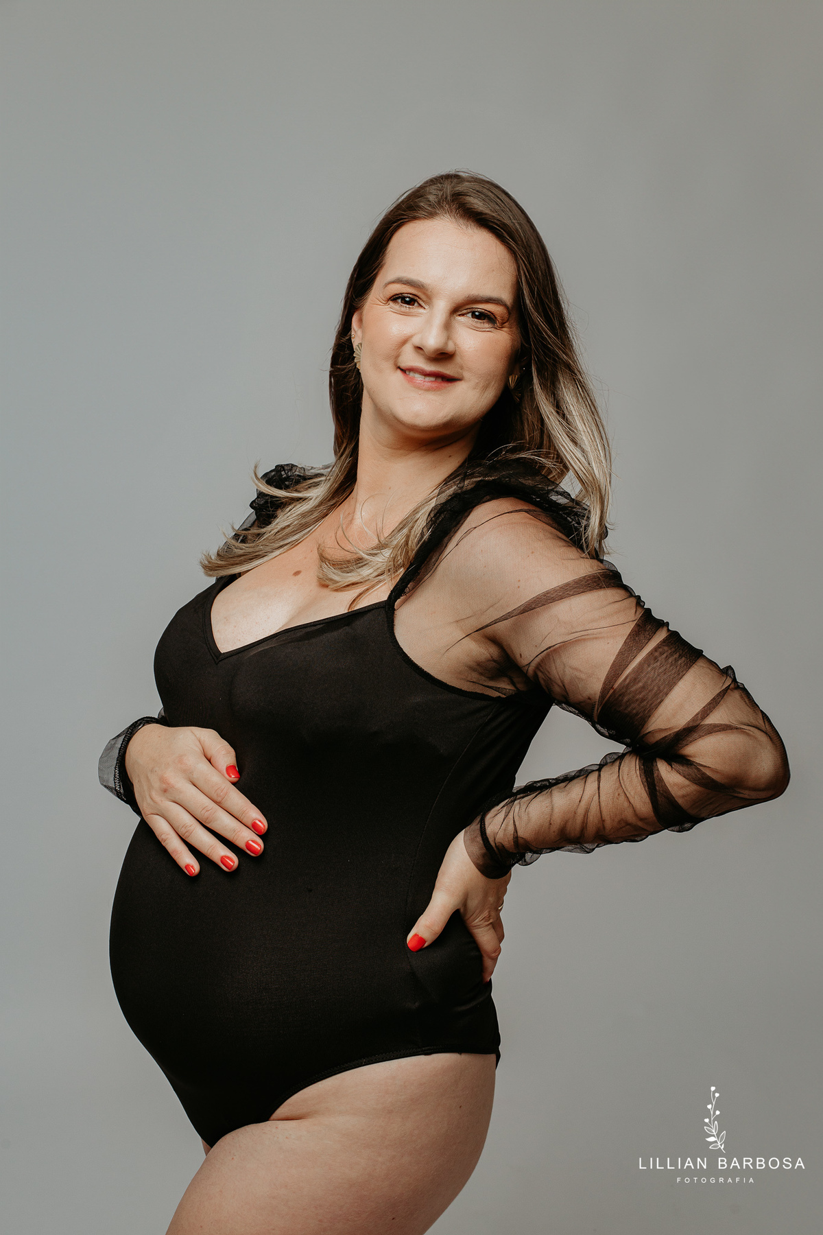 ensaio-de-gestante-espera-de-lia-ensaio-de-gravidinhas-bory-preto-calça jeans -estudio-lillian-barbosa-fotografa-de-lauro-muller-santa-catarin