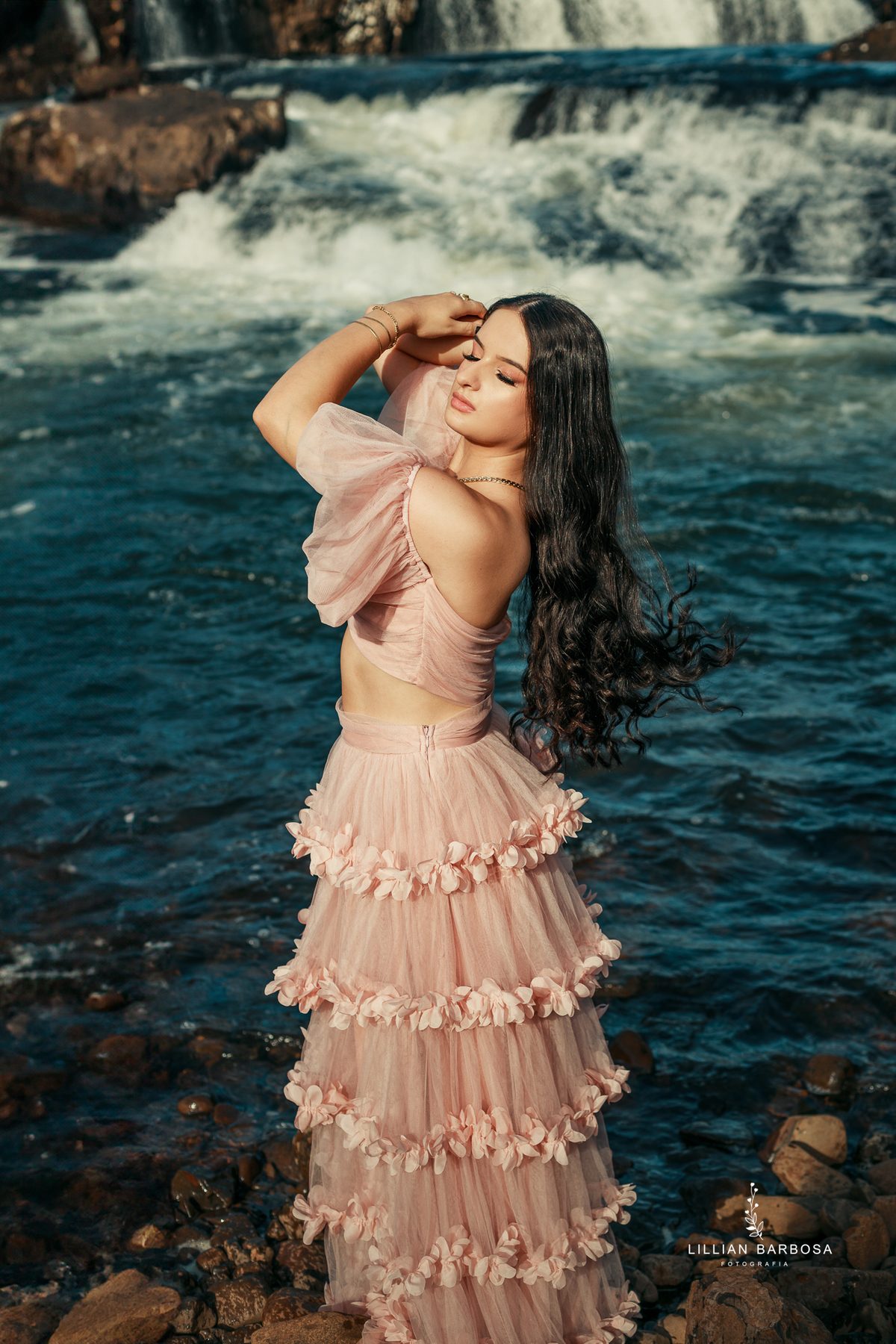 ensaio-de-quinze-anos-serra-do-rio-do-rastro-vestido-rosa-azul-conjunto-branco-fotografa-de-lauro-muller- fotografa-fotografa-de-orleans-fotografa-de-serra-do-rio-do-rastro-