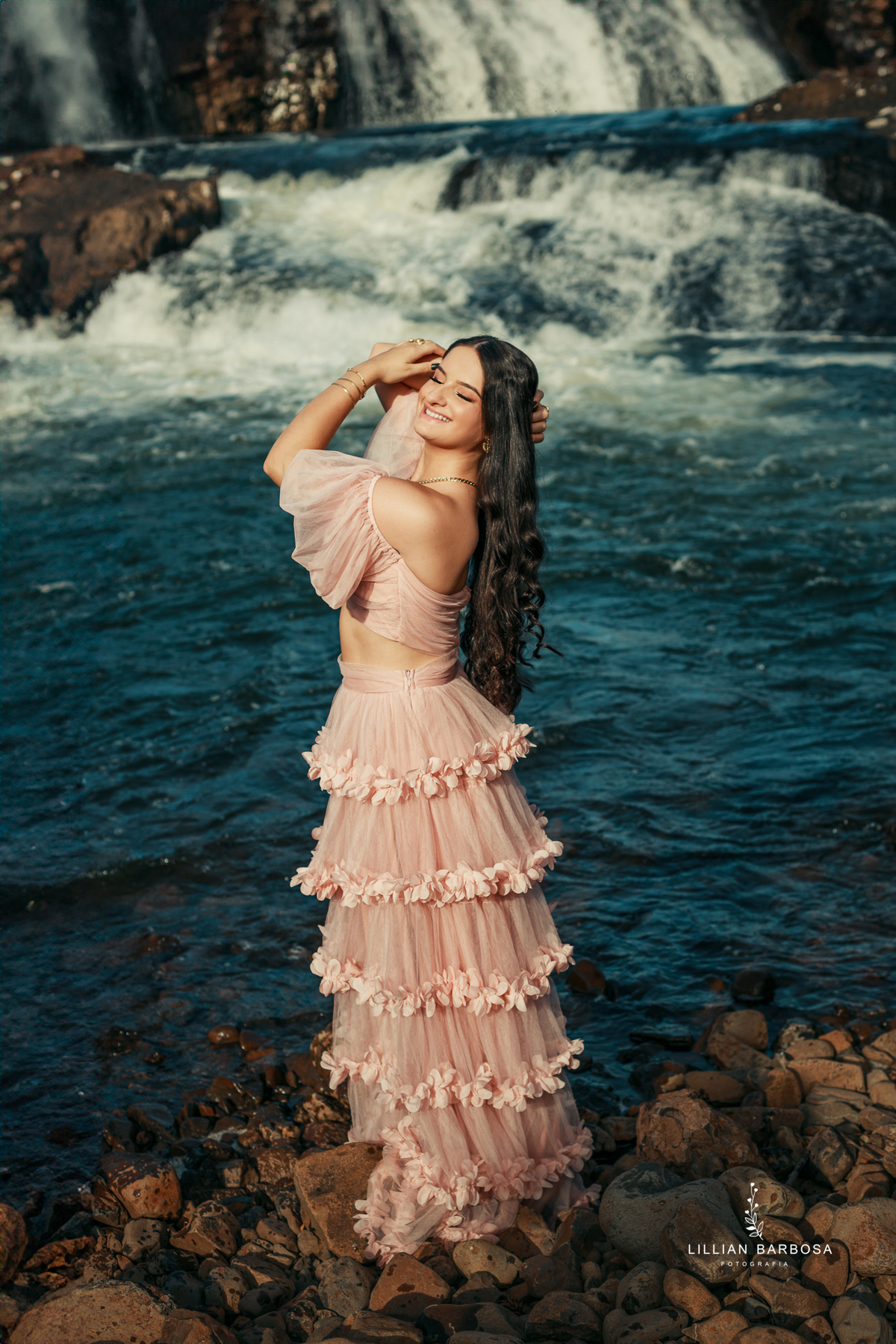 ensaio-de-quinze-anos-serra-do-rio-do-rastro-vestido-rosa-azul-conjunto-branco-fotografa-de-lauro-muller- fotografa-fotografa-de-orleans-fotografa-de-serra-do-rio-do-rastro-