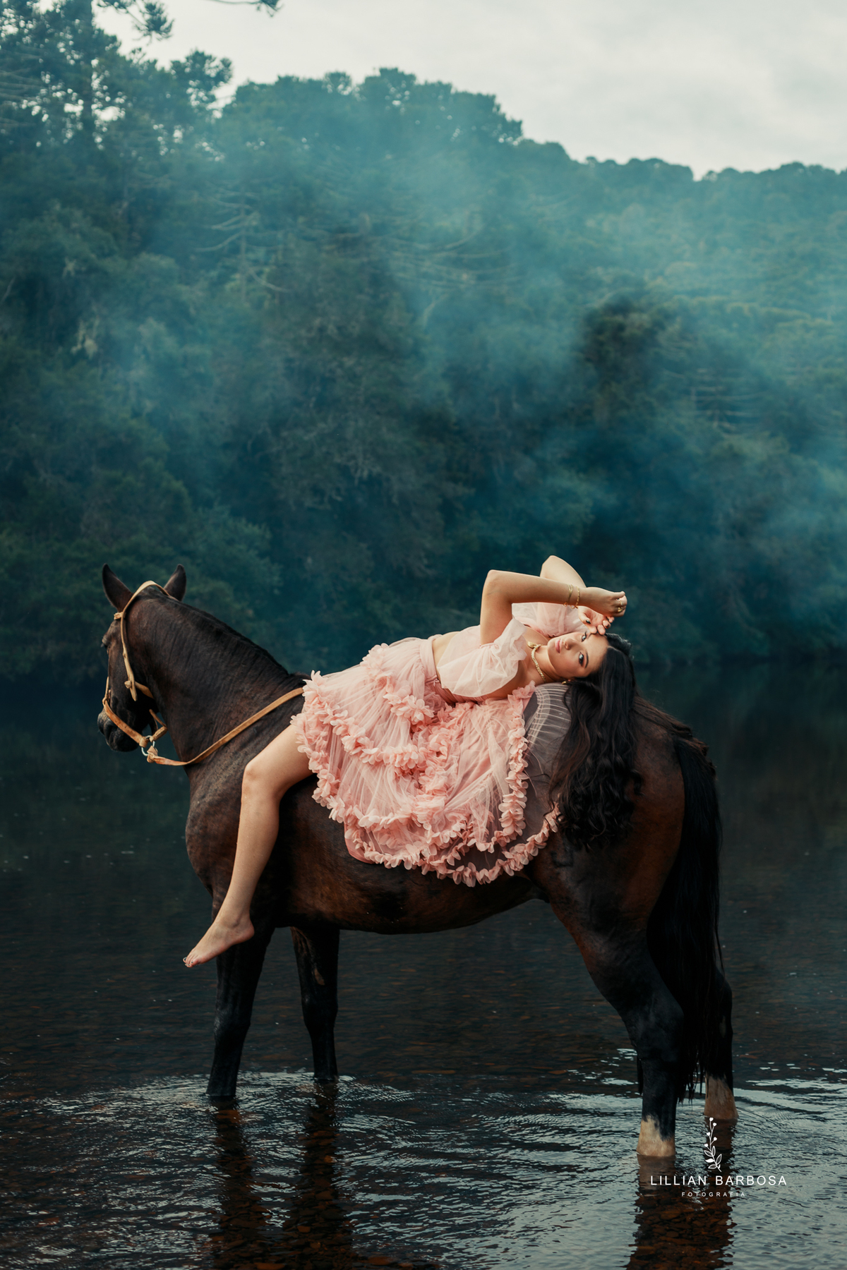 ensaio-de-quinze-anos-serra-do-rio-do-rastro-vestido-rosa-azul-conjunto-branco-fotografa-de-lauro-muller- fotografa-fotografa-de-orleans-fotografa-de-serra-do-rio-do-rastro-