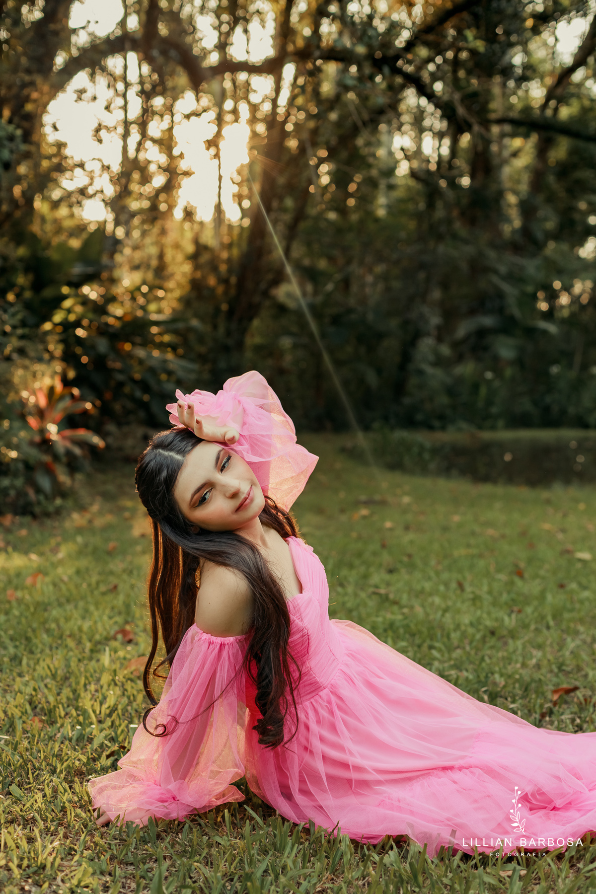 fiffteen-larissa-ensaio-de-quinze-anos--ensaio-no-castelo-britanico-fifteens-da-lillian-barbosa-fotogrtafa-de-cocal-do-sul-fotografa-de-lauro muller-fotografa-delauroi-muller-a-melhor-da-regiao (1)