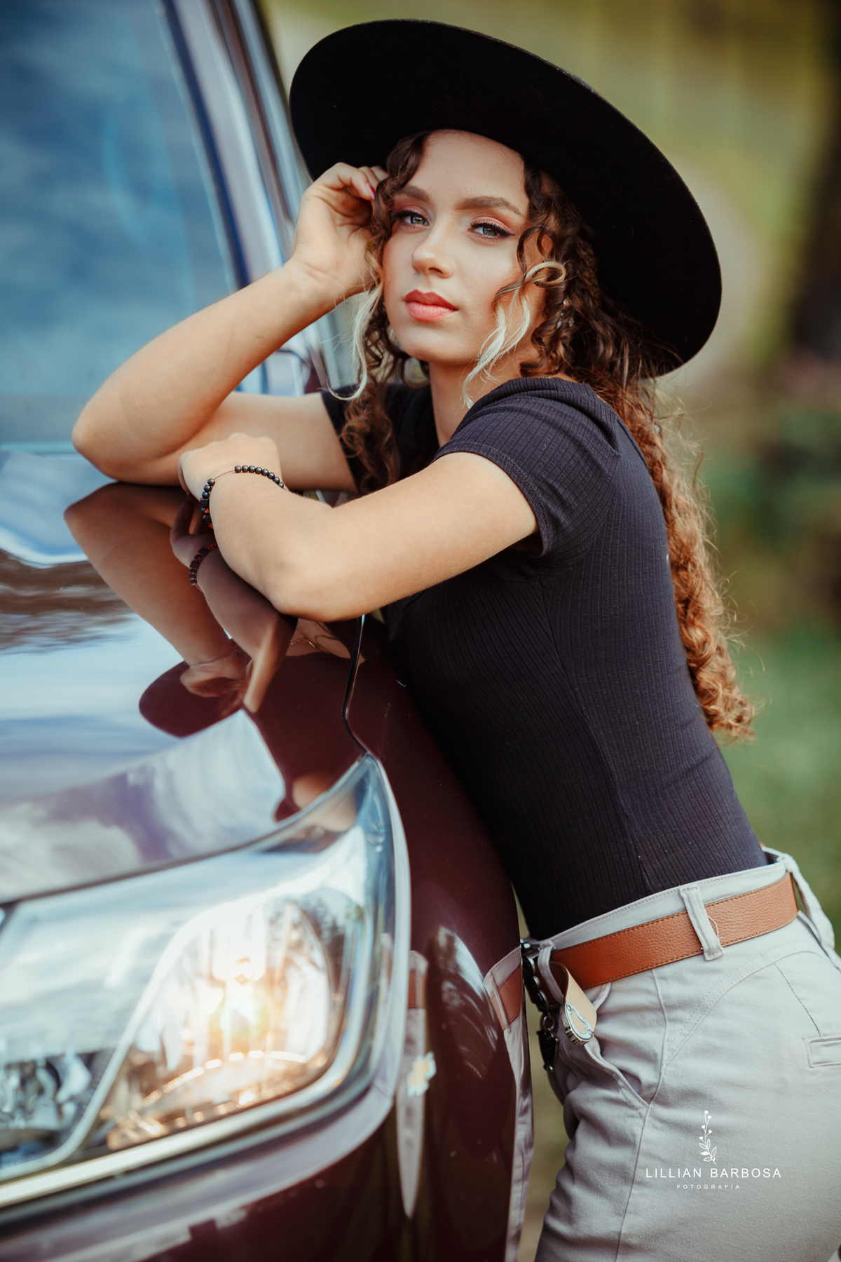 ensaio-de-quinze-anos-cavalo-sitio-jarim-secreto-ville-de-france-de-urubici-vestido-delicado-vestido-barbie-fotografa-de-urubici-santa-catarina-fotografa-da-serra-gaucha-fotografa-de-lauro muller-