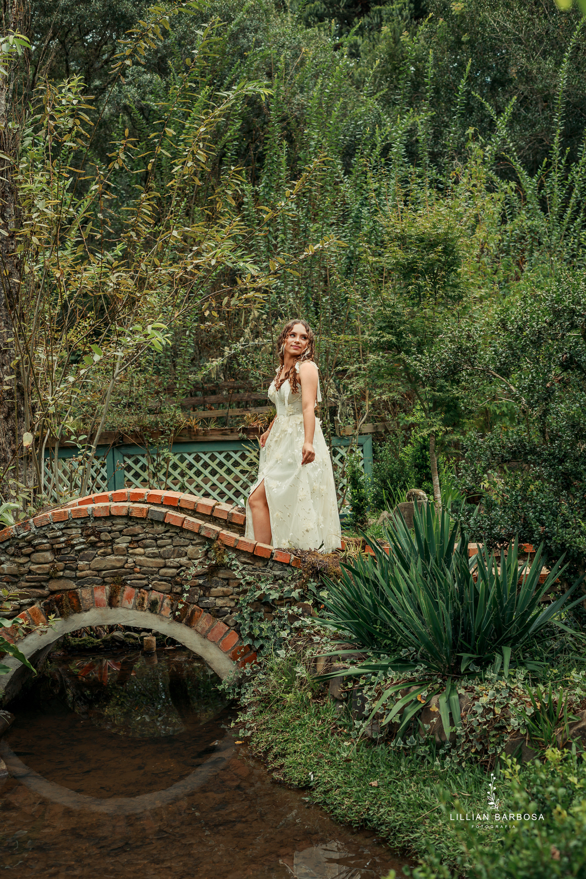 ensaio-de-quinze-anos-cavalo-sitio-jarim-secreto-ville-de-france-de-urubici-vestido-delicado-vestido-barbie-fotografa-de-urubici-santa-catarina-fotografa-da-serra-gaucha-fotografa-de-lauro muller-