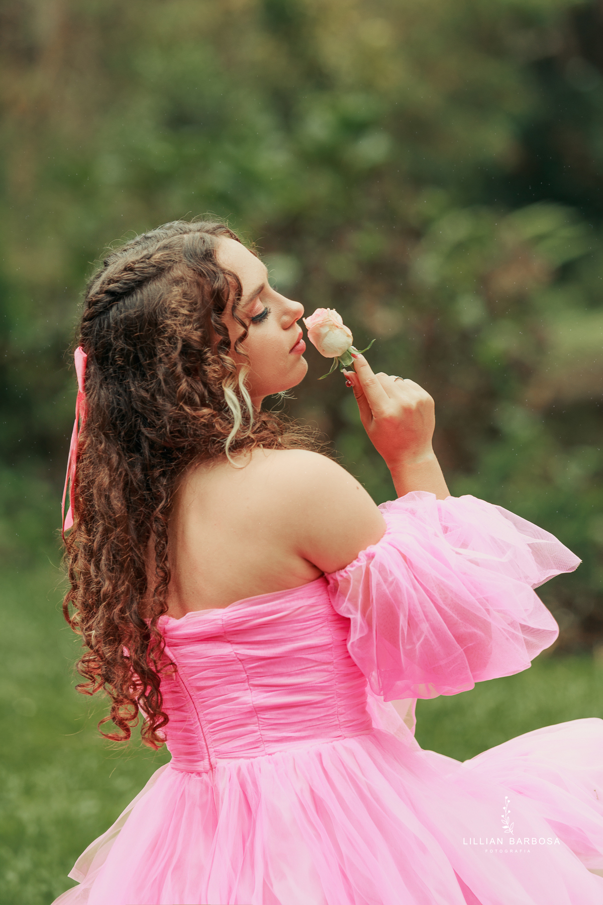 ensaio-de-quinze-anos-cavalo-sitio-jarim-secreto-ville-de-france-de-urubici-vestido-delicado-vestido-barbie-fotografa-de-urubici-santa-catarina-fotografa-da-serra-gaucha-fotografa-de-lauro muller-