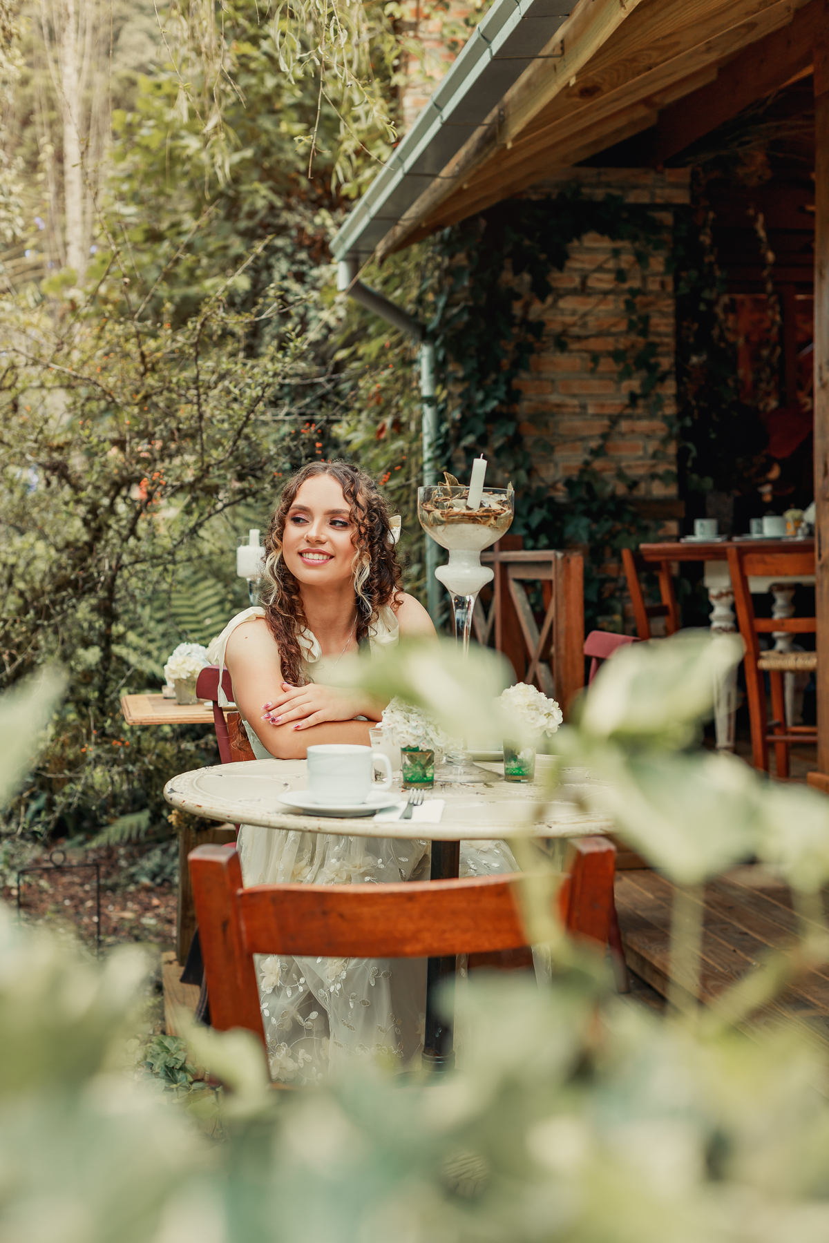 ensaio-de-quinze-anos-cavalo-sitio-jarim-secreto-ville-de-france-de-urubici-vestido-delicado-vestido-barbie-fotografa-de-