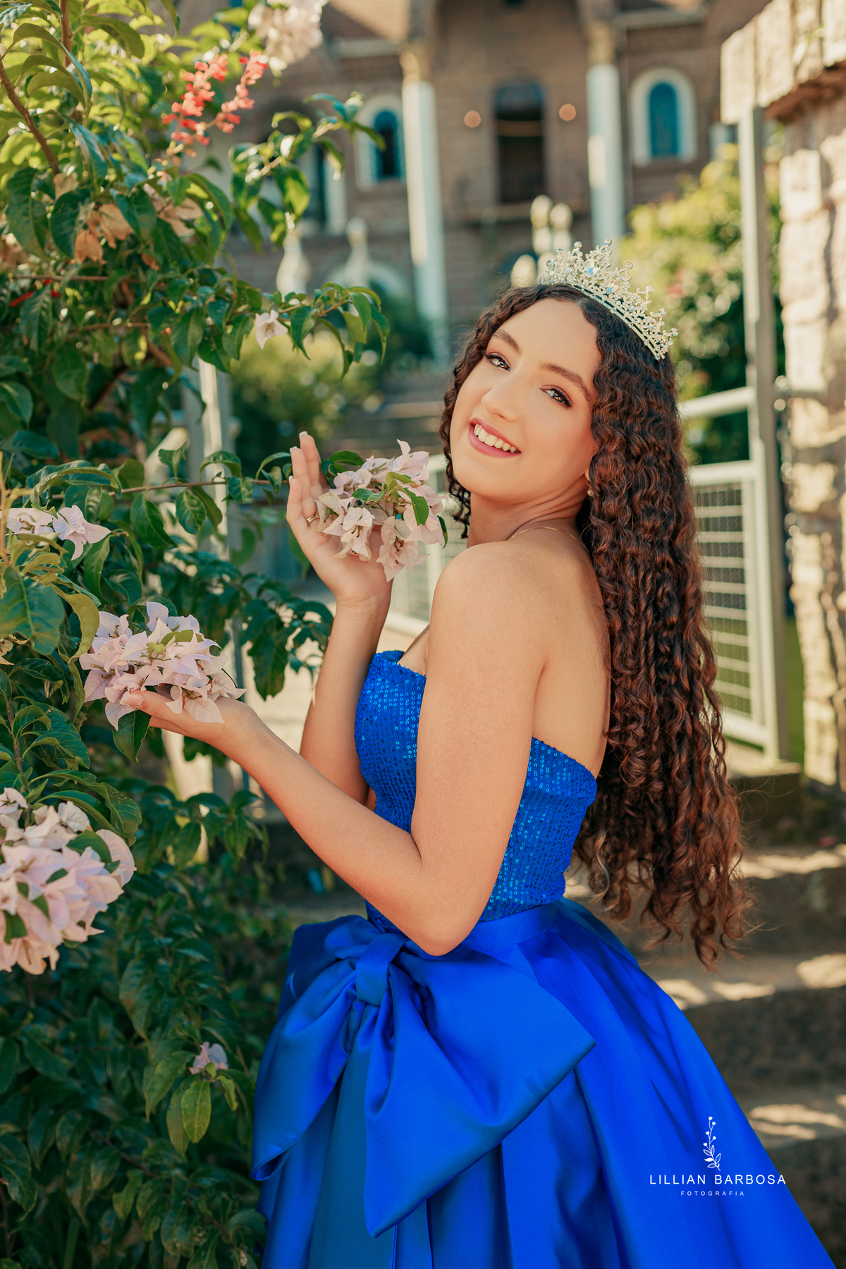 ensaio-de-quinze-anos-castelo-belvedere-castelo-em-treze-de-maio-vestido-azul-vestido-rosa-branco-forografa-de-lauro muller-fotografa-de-treze-de-mao-fotografa-de-santa-catarina-fotografa-destaque-do-ano
