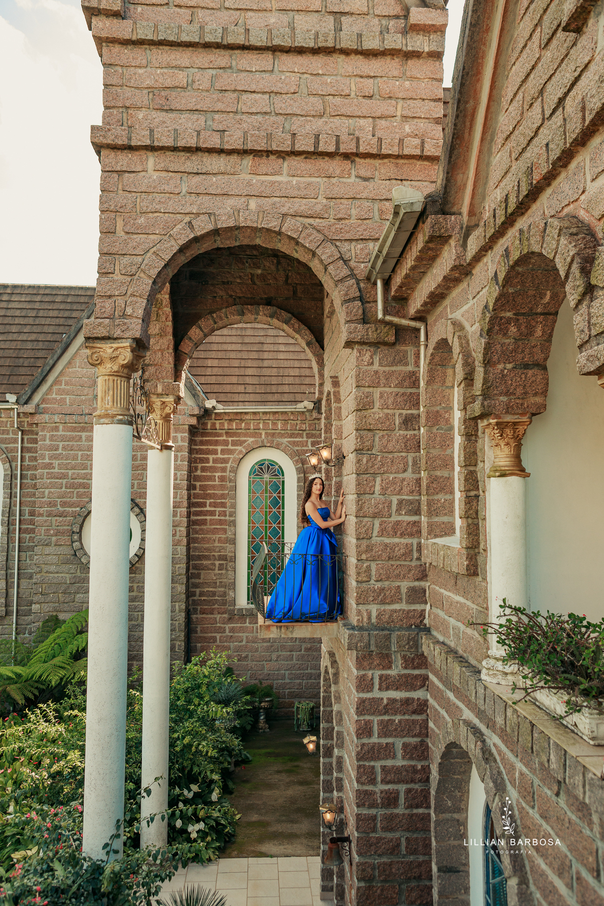 ensaio-de-quinze-anos-castelo-belvedere-castelo-em-treze-de-maio-vestido-azul-vestido-rosa-branco-forografa-de-lauro muller-fotografa-de-treze-de-mao-fotografa-de-santa-catarina-fotografa-destaque-do-ano