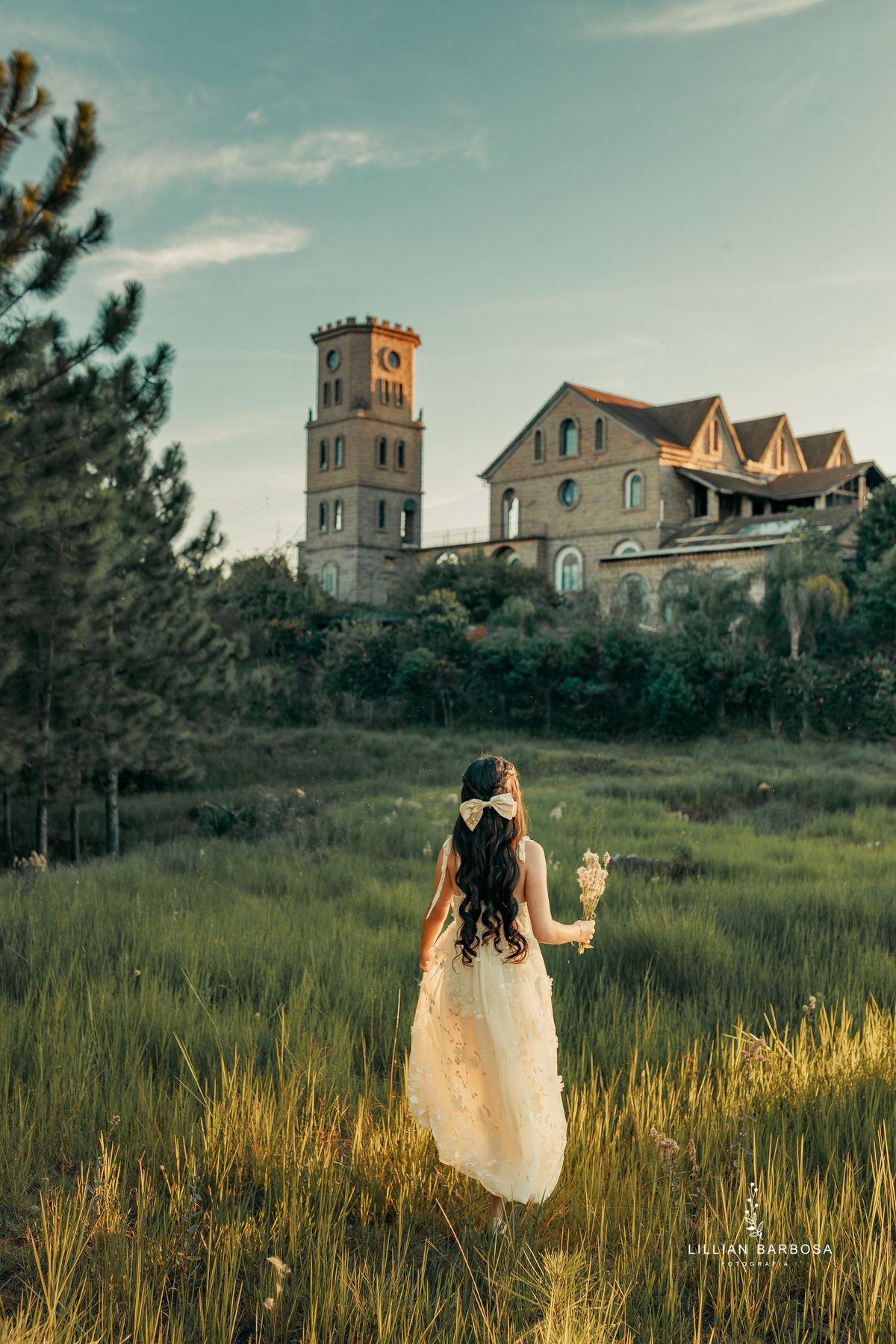 ensaio-de-quinze-anos-em-um-castelo-beldevere-fotografa-de-lauro-muller-fotografa-de-treze-de-meio-